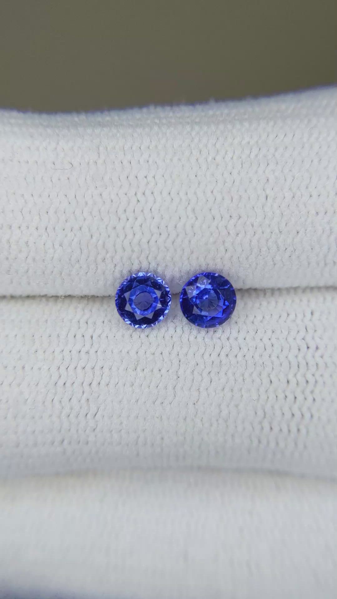 0.85 Ct.Tw.Total Carat Weight Blue Sapphire Pair from Ceylon (Sri Lanka) Size Video