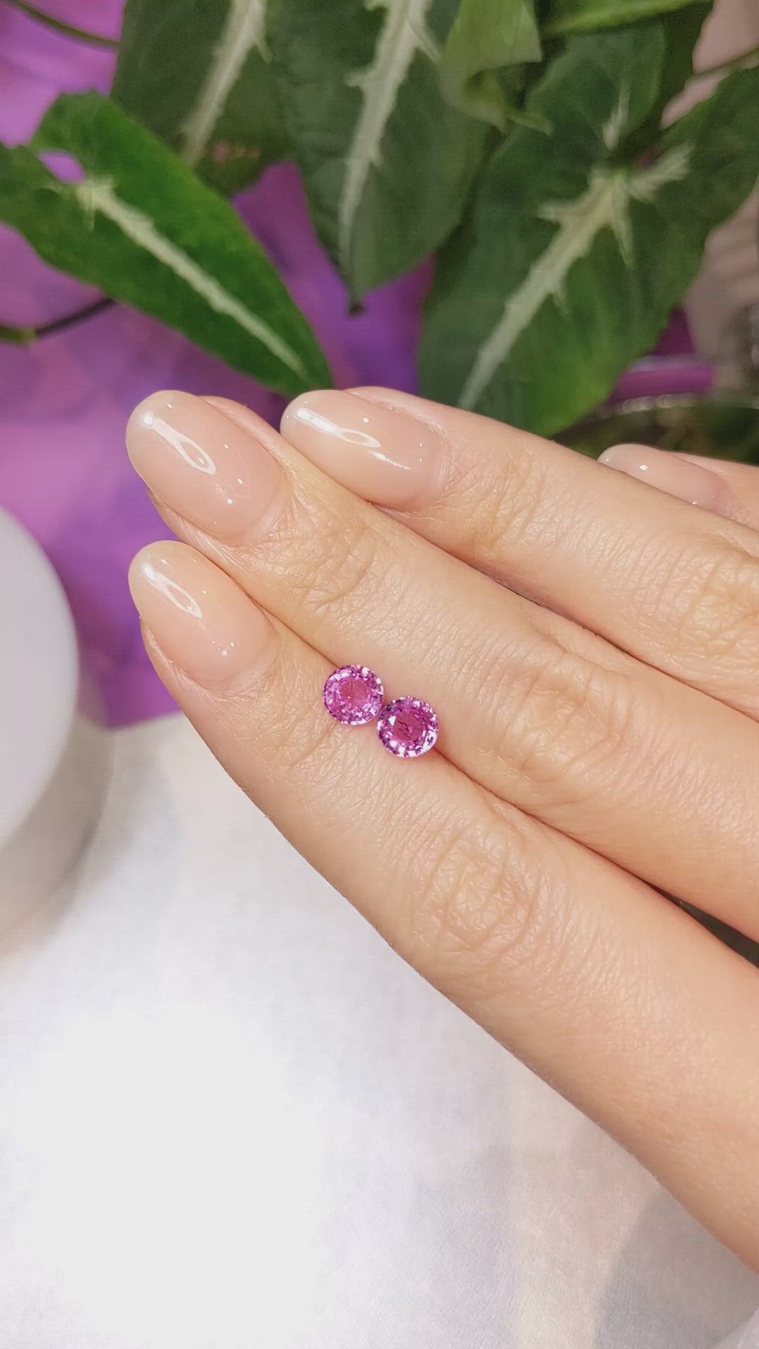 1.78&nbsp;Ct.Tw.Total Carat Weight Pink Sapphire Pair from Ceylon (Sri Lanka) Size Video