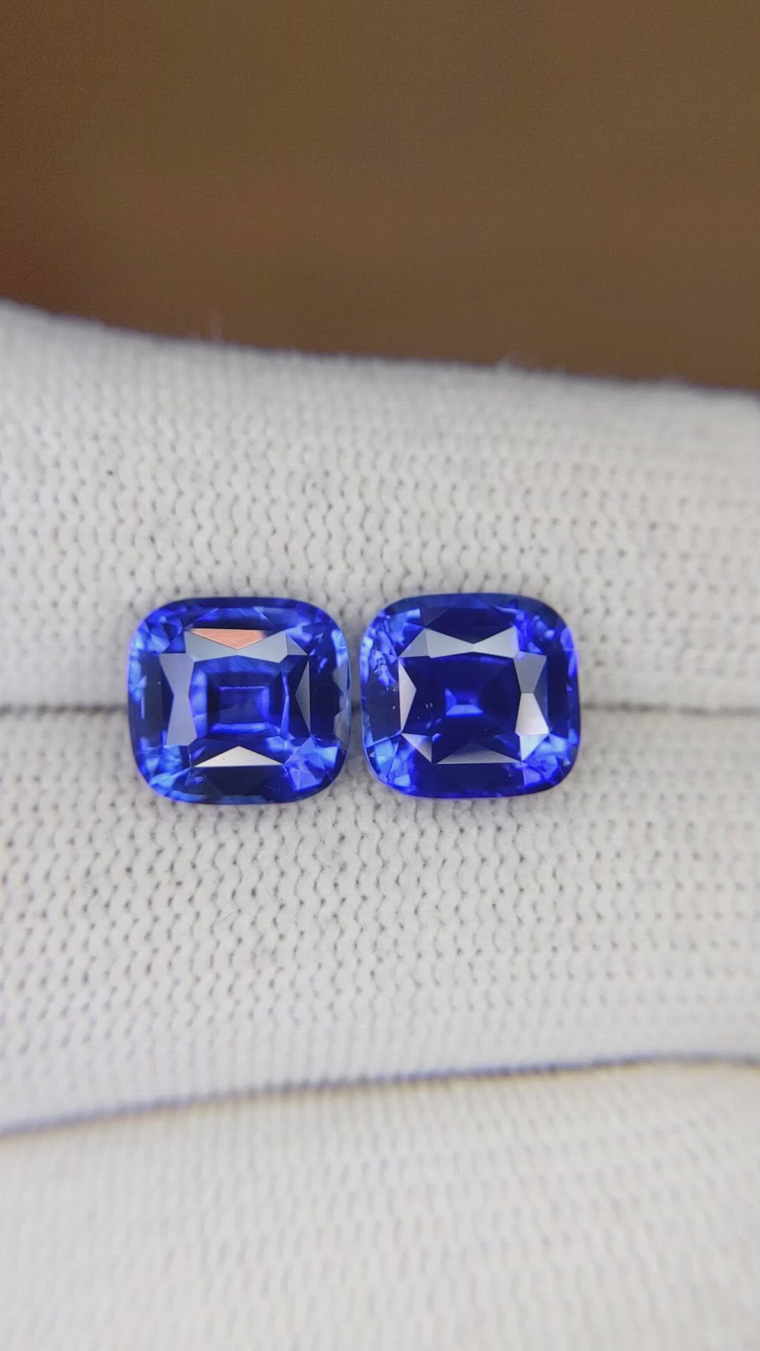 7.56 Ct.Tw.Total Carat Weight Blue Sapphire Pair from Ceylon (Sri Lanka) Size Video