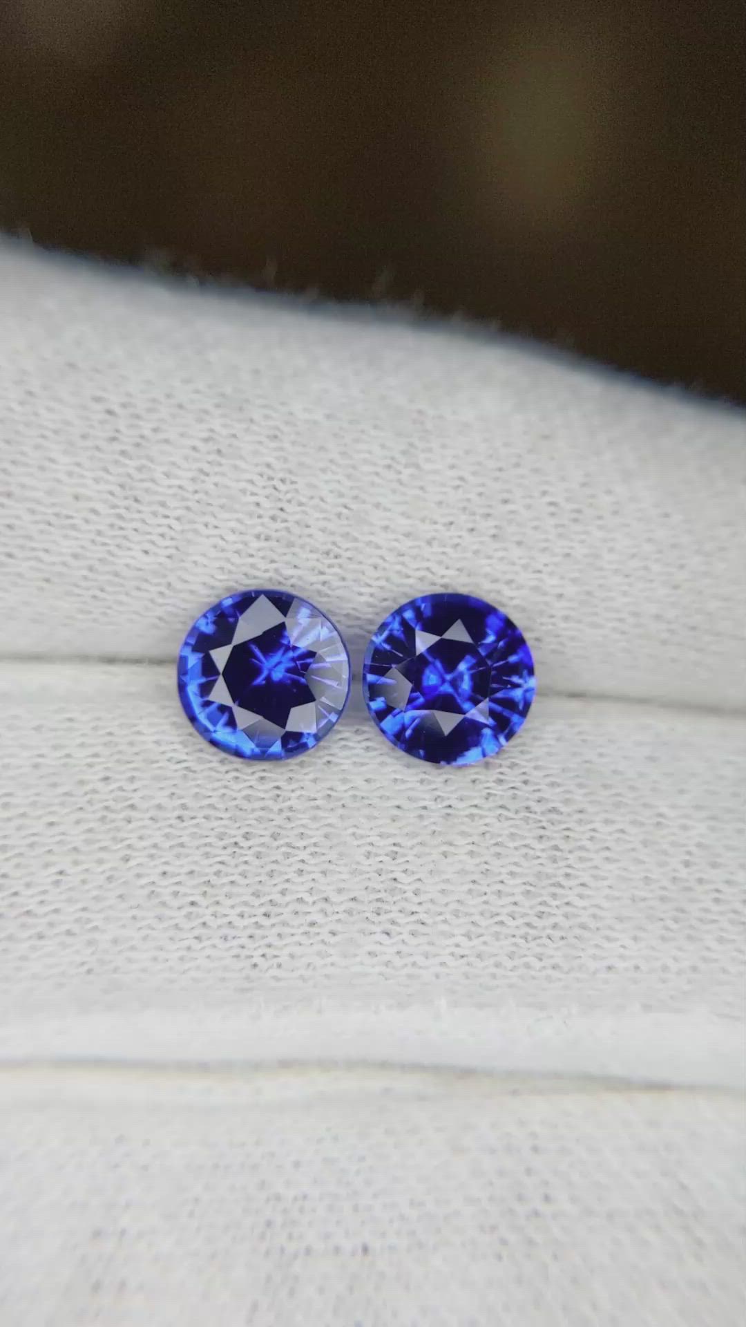2.87 Ct.Tw.Total Carat Weight Blue Sapphire Pair from Ceylon (Sri Lanka) Size Video