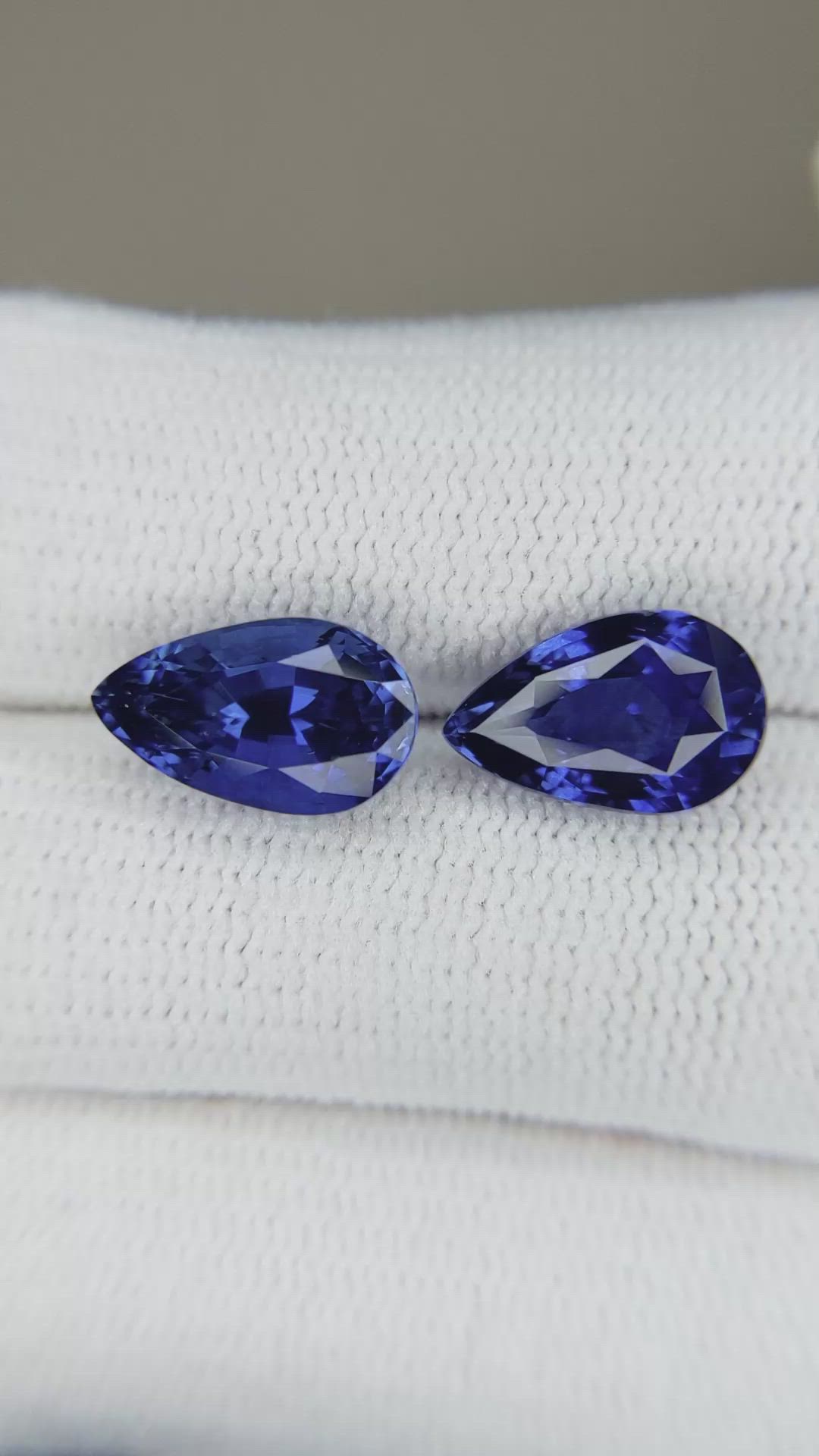 6.44 Ct.Tw.Total Carat Weight Blue Sapphire Pair from Ceylon (Sri Lanka) Size Video
