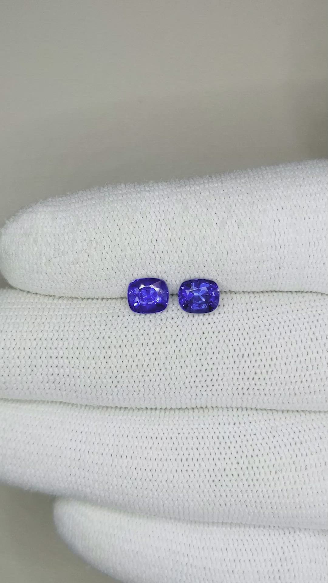2.14 Ct.Tw.Total Carat Weight Blue Sapphire Pair from Ceylon (Sri Lanka) Size Video
