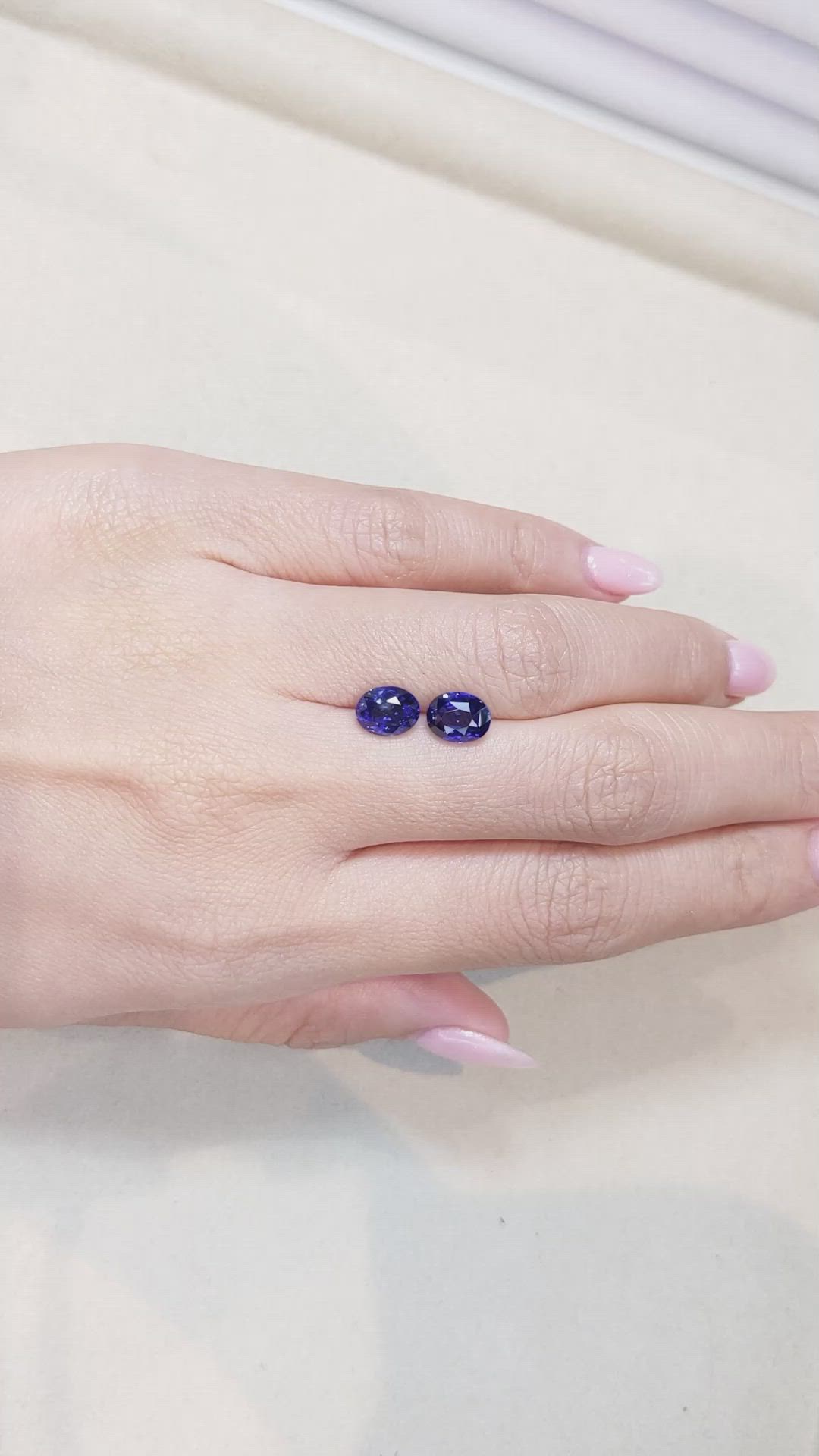 3.80&nbsp;Ct.Tw.Total Carat Weight Blue Sapphire Pair from Ceylon (Sri Lanka) Size Video