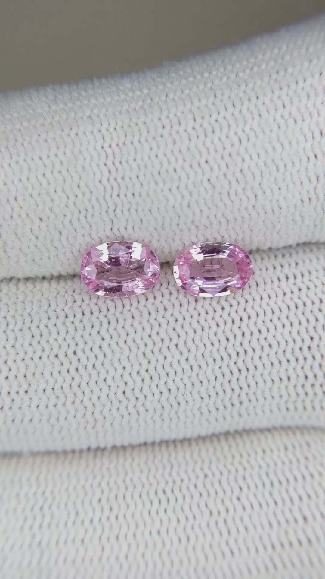 1.70&nbsp;Ct.Tw.Total Carat Weight Pink Sapphire Pair from Ceylon (Sri Lanka) Size Video