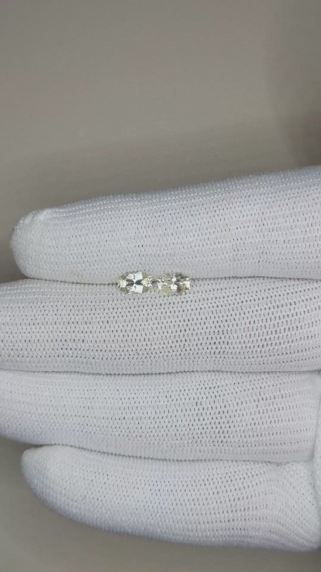 1.27&nbsp;Ct.Tw.Total Carat Weight Yellow Sapphire Pair from Ceylon (Sri Lanka) Size Video