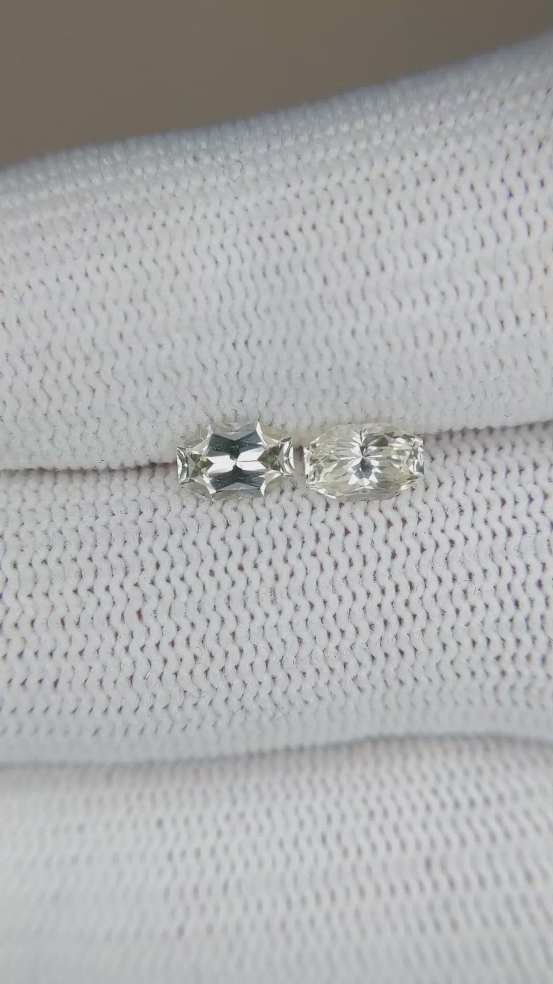 1.27&nbsp;Ct.Tw.Total Carat Weight Yellow Sapphire Pair from Ceylon (Sri Lanka) Size Video