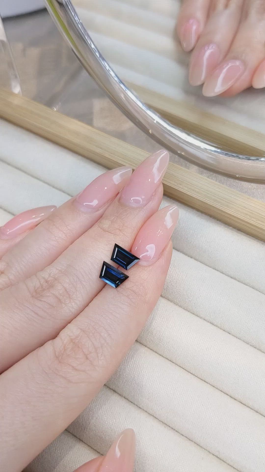 2.02&nbsp;Ct.Tw.Total Carat Weight Blue Sapphire Pair from Ceylon (Sri Lanka) Size Video