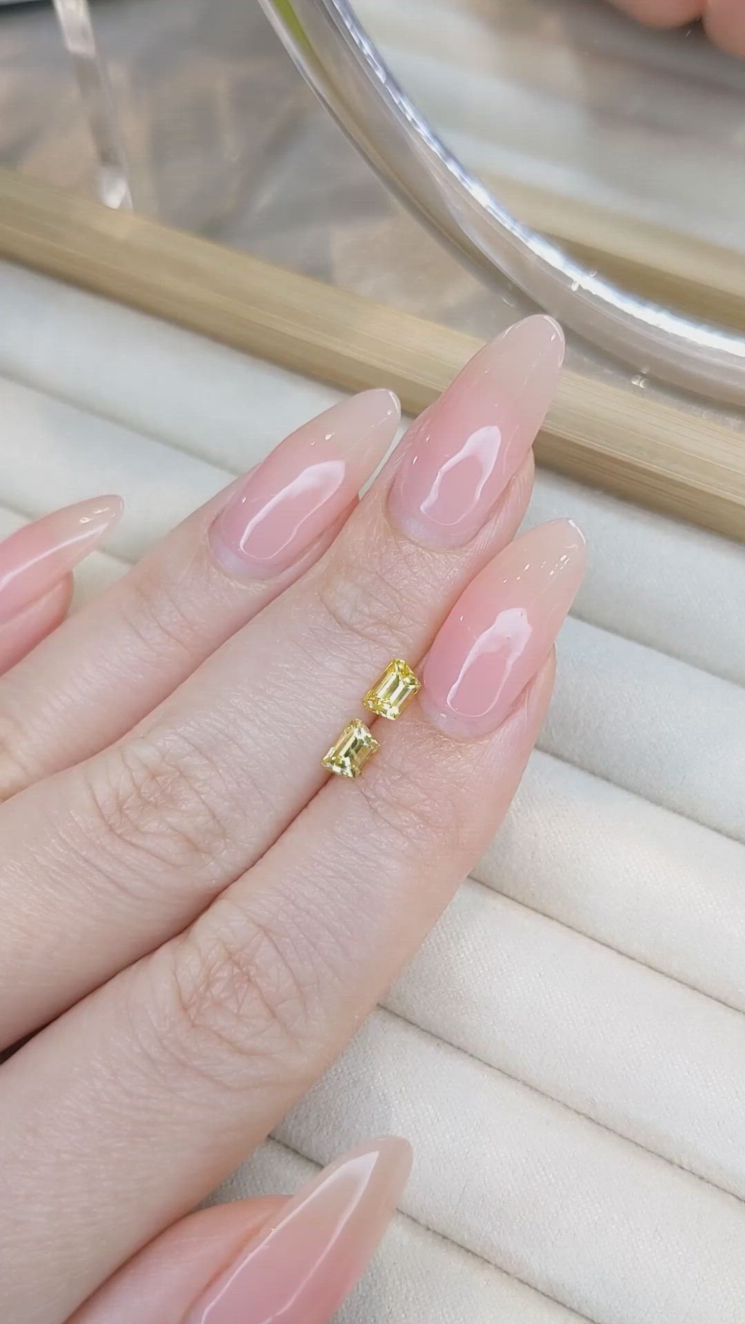 0.87&nbsp;Ct.Tw.Total Carat Weight Yellow Sapphire Pair from Ceylon (Sri Lanka) Size Video