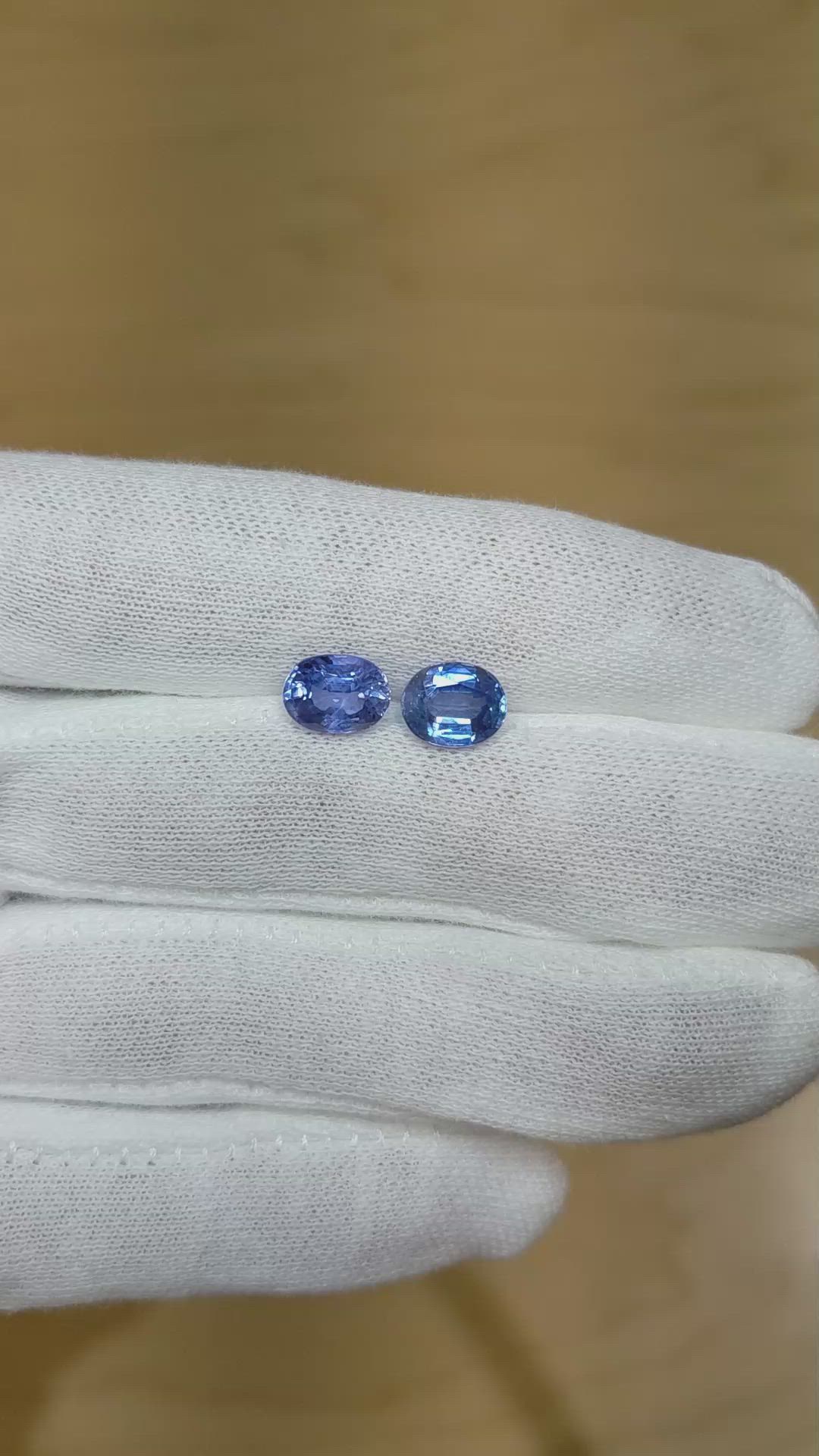 4.10&nbsp;Ct.Tw.Total Carat Weight Blue Sapphire Pair from Ceylon (Sri Lanka) Size Video