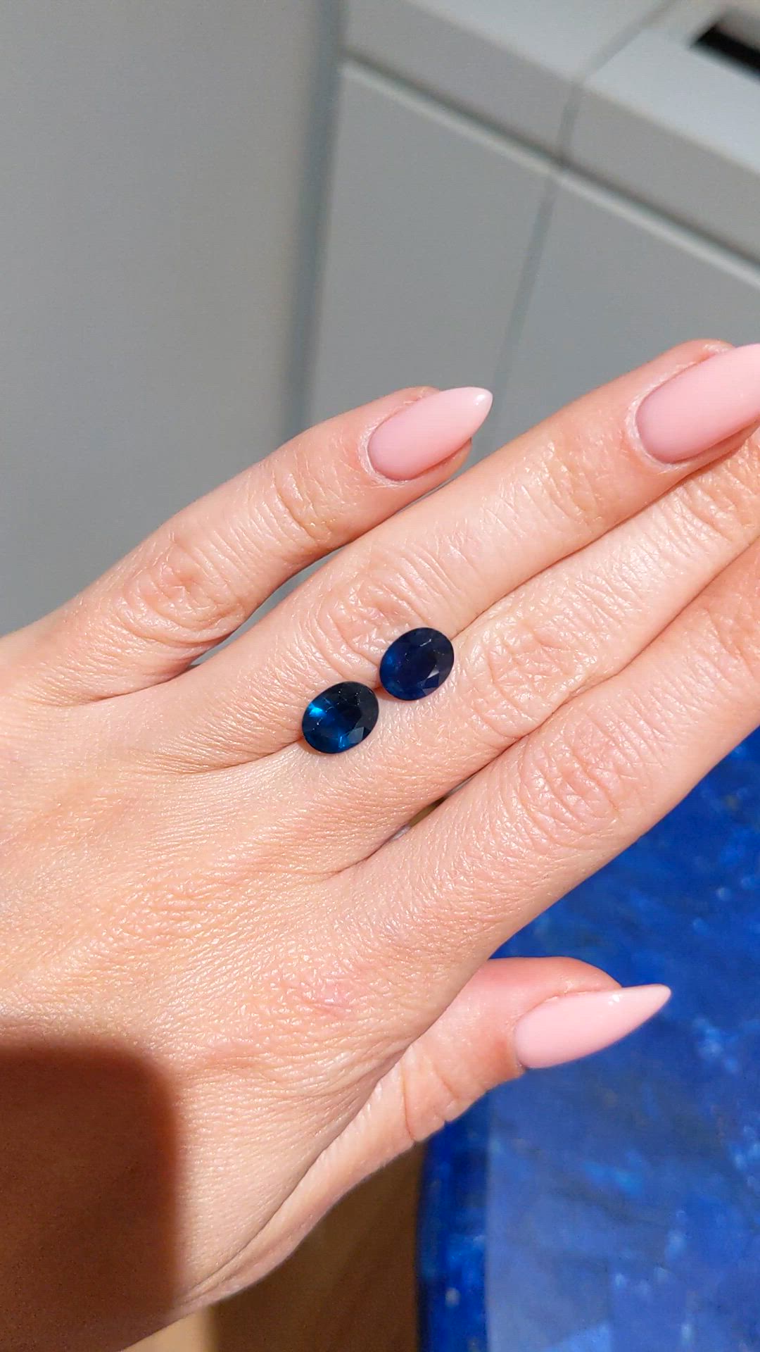 4.37&nbsp;Ct.Tw.Total Carat Weight Blue Sapphire Pair from Ceylon (Sri Lanka) Size Video