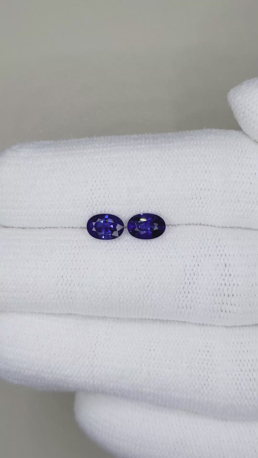 1.23&nbsp;Ct.Tw.Total Carat Weight Blue Sapphire Pair from Ceylon (Sri Lanka) Size Video