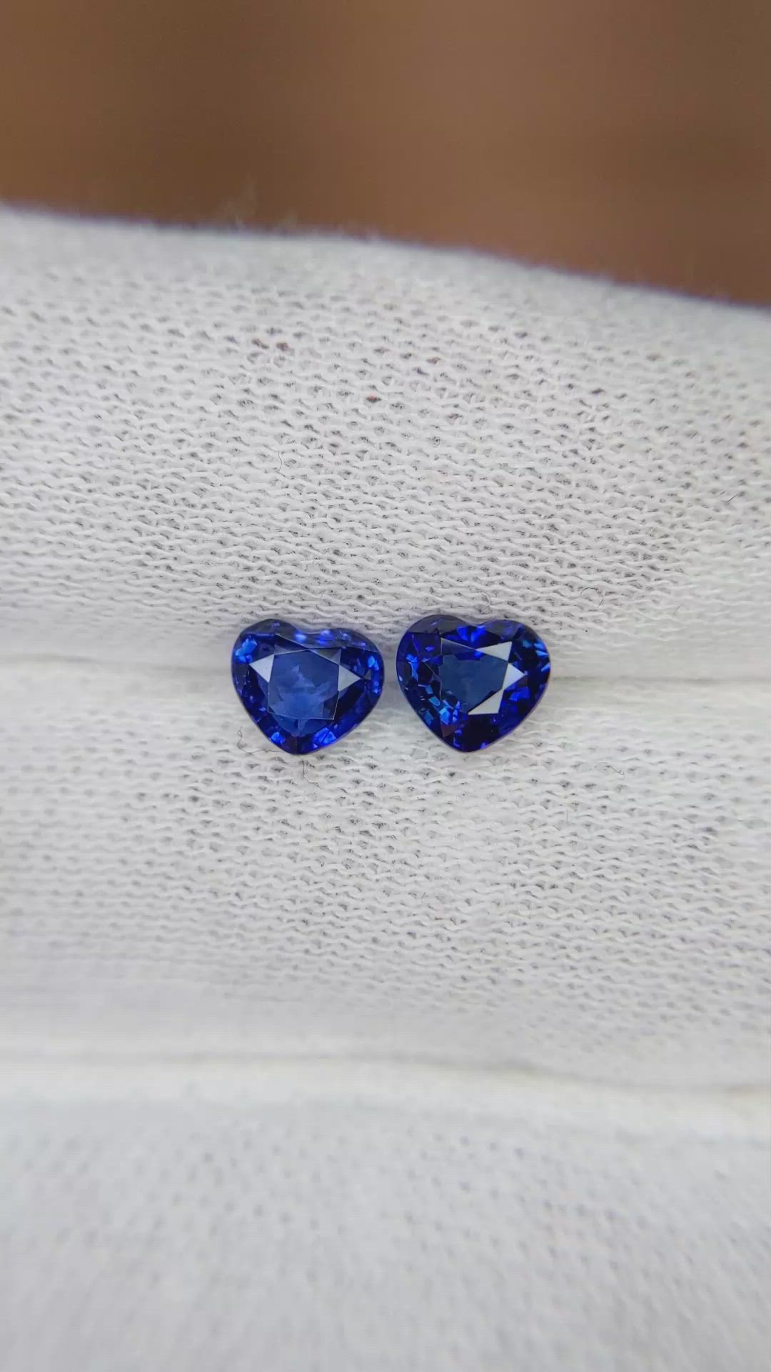 1.50 Ct.Tw.Total Carat Weight Blue Sapphire Pair from Ceylon (Sri Lanka) Size Video
