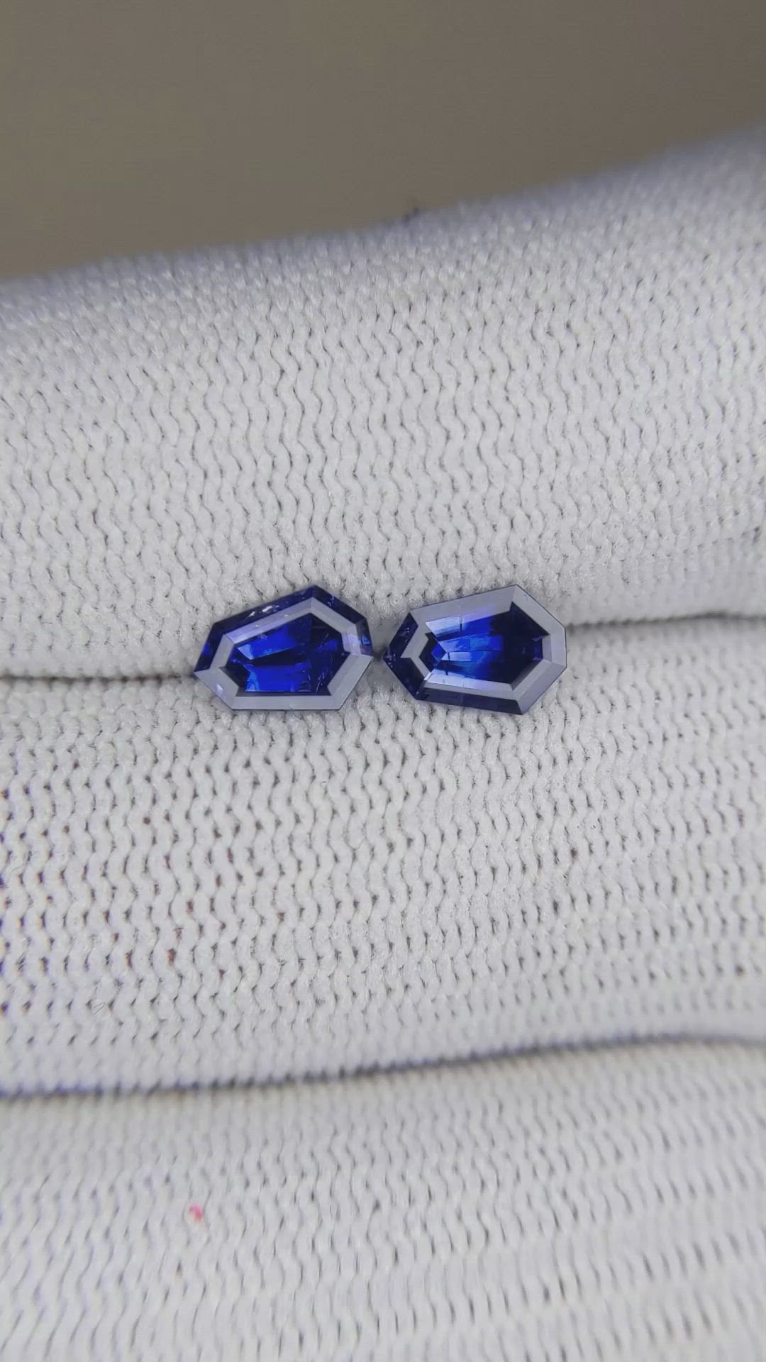 1.38 Ct.Tw.Total Carat Weight Blue Sapphire Pair from Ceylon (Sri Lanka) Size Video