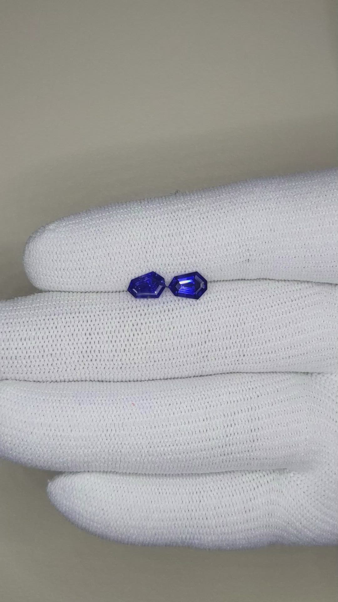 1.38 Ct.Tw.Total Carat Weight Blue Sapphire Pair from Ceylon (Sri Lanka) Size Video