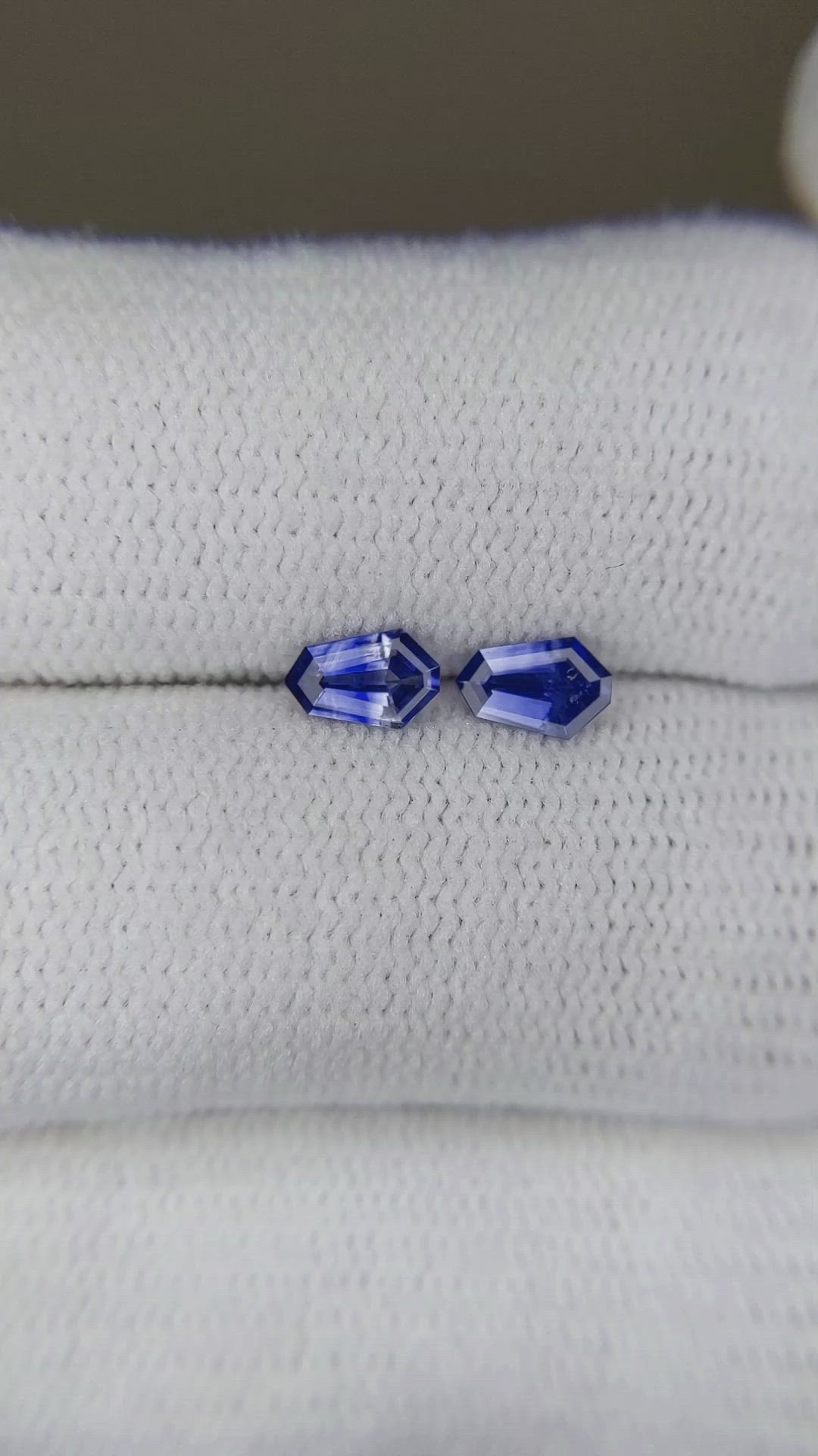 0.44 Ct.Tw.Total Carat Weight Blue Sapphire Pair from Ceylon (Sri Lanka) Size Video