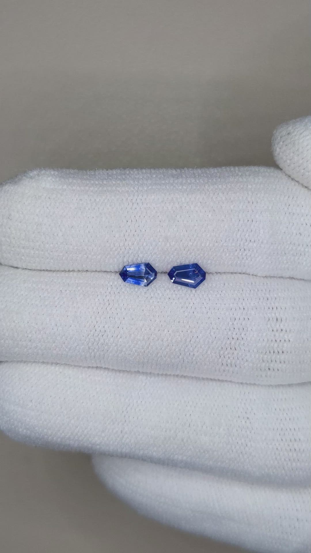 0.44 Ct.Tw.Total Carat Weight Blue Sapphire Pair from Ceylon (Sri Lanka) Size Video