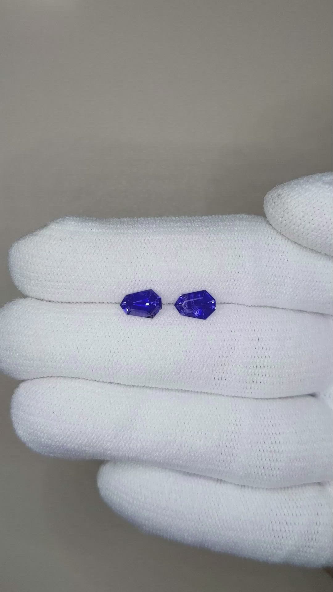 1.51 Ct.Tw.Total Carat Weight Blue Sapphire Pair from Ceylon (Sri Lanka) Size Video