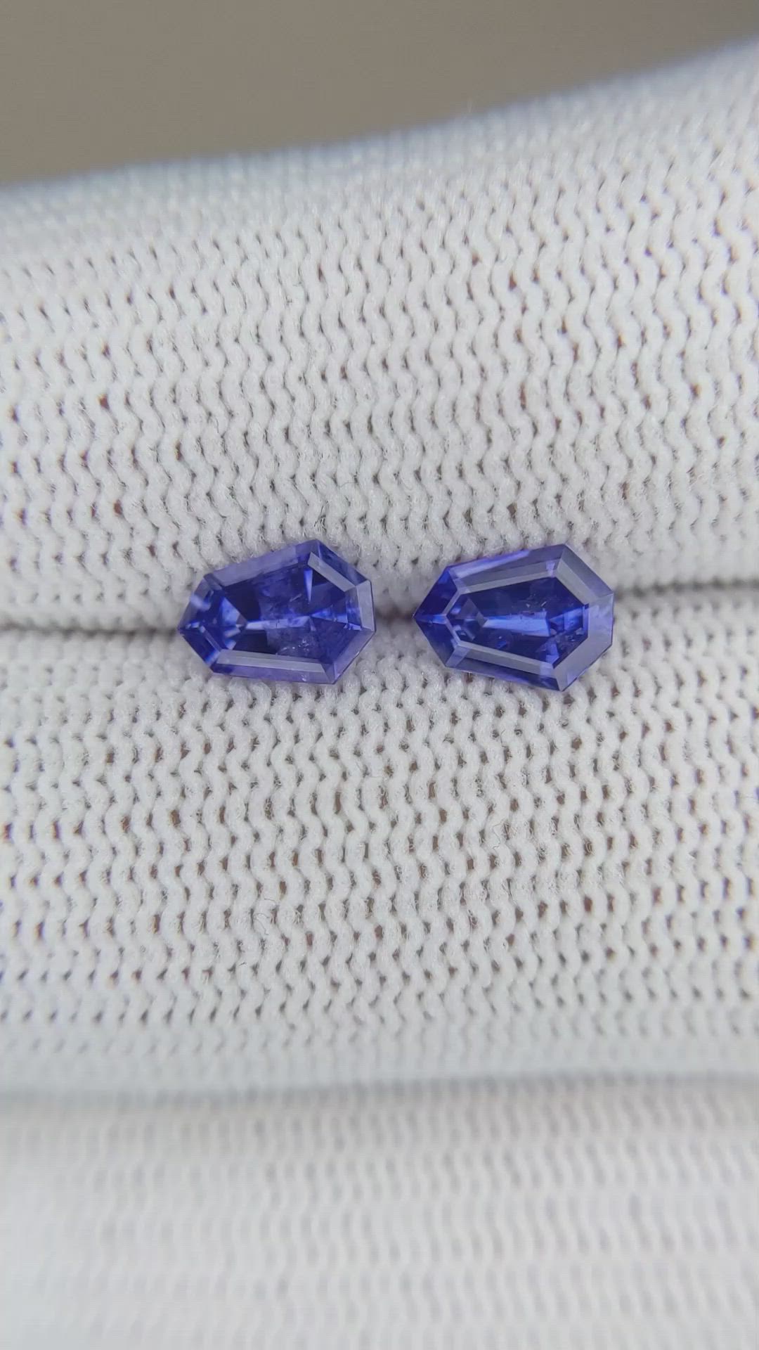 1.46 Ct.Tw.Total Carat Weight Blue Sapphire Pair from Ceylon (Sri Lanka) Size Video