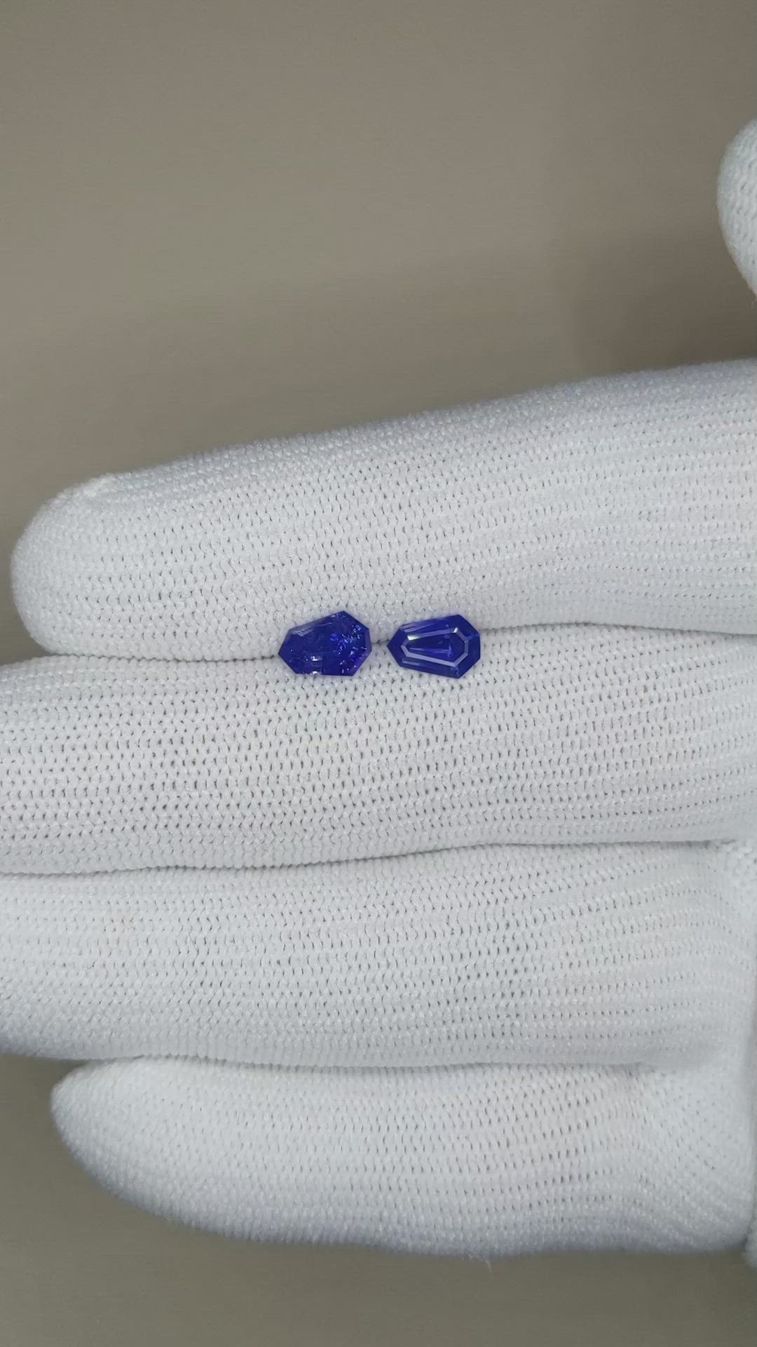 1.44 Ct.Tw.Total Carat Weight Blue Sapphire Pair from Ceylon (Sri Lanka) Size Video