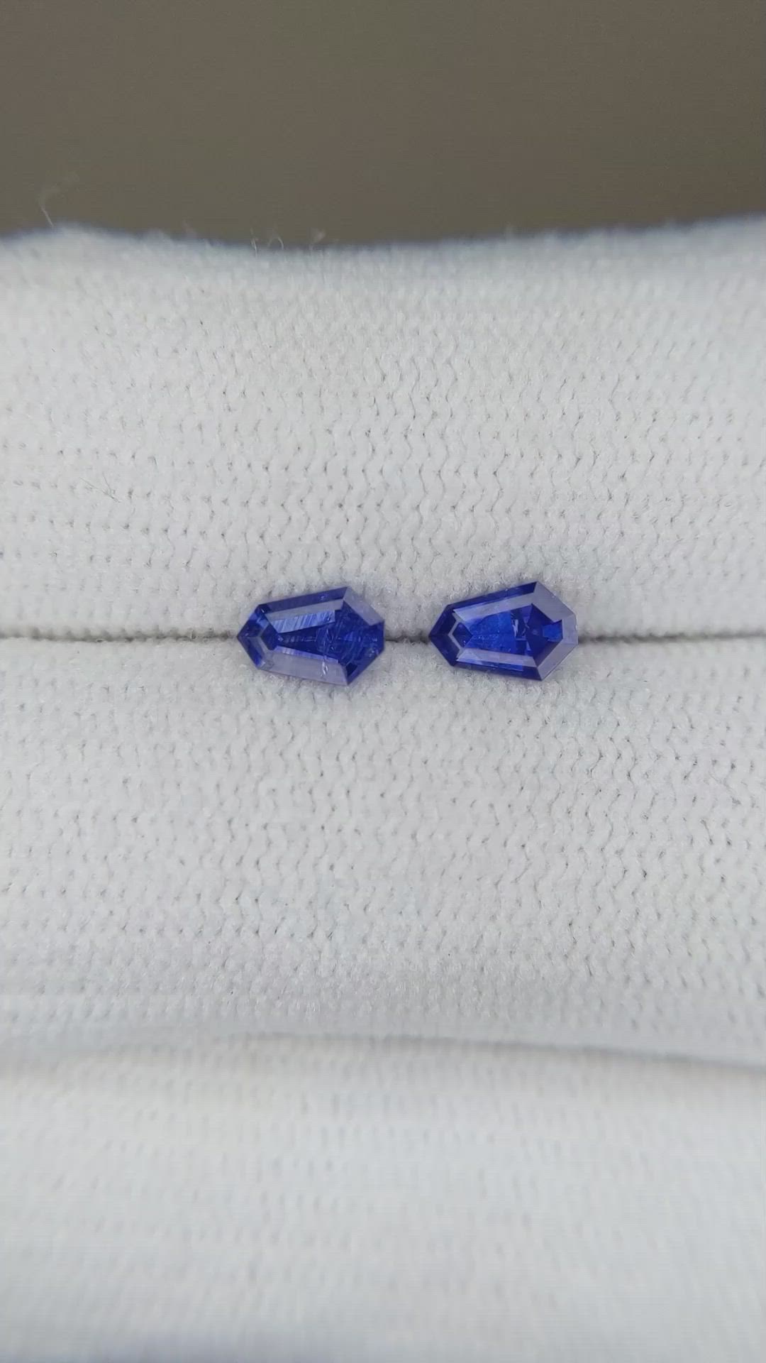 0.57 Ct.Tw.Total Carat Weight Blue Sapphire Pair from Ceylon (Sri Lanka) Size Video