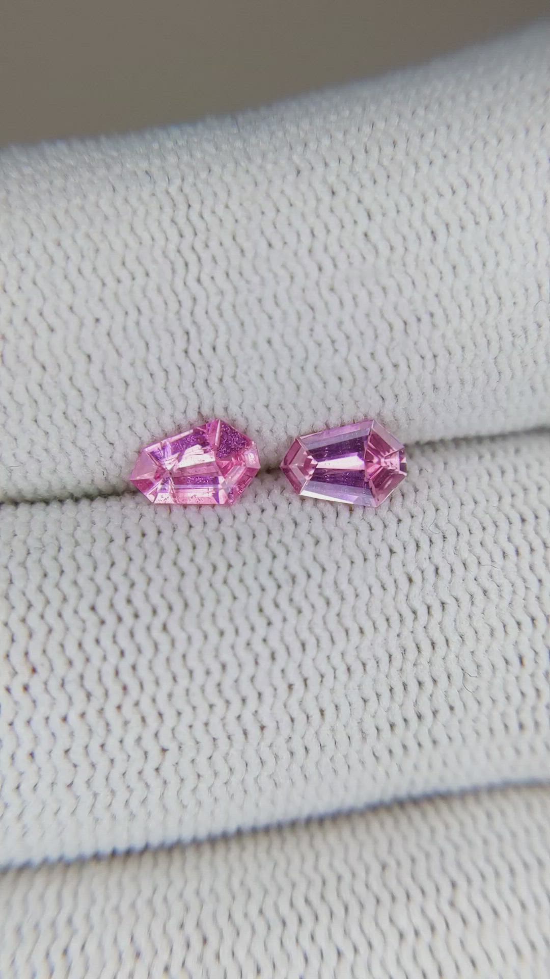 0.71 Ct.Tw.Total Carat Weight Pink Sapphire Pair from Ceylon (Sri Lanka) Size Video