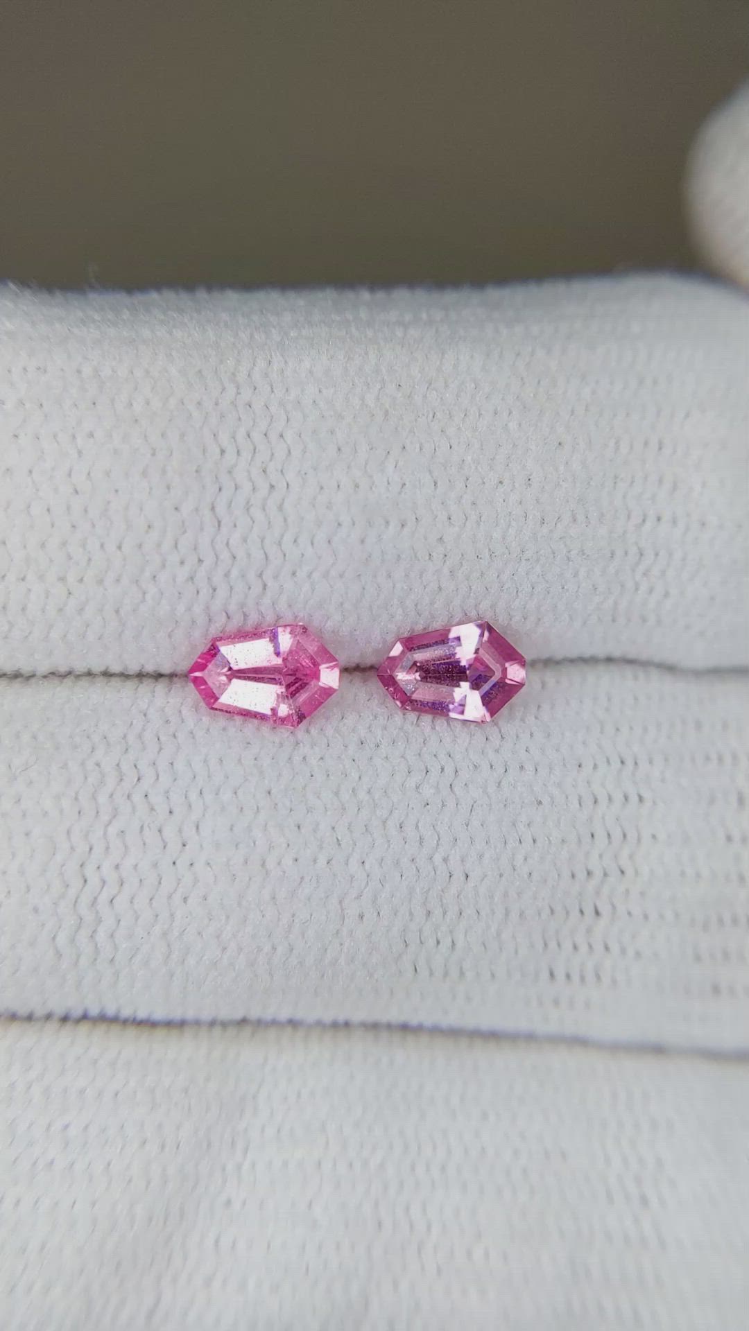 0.68 Ct.Tw.Total Carat Weight Pink Sapphire Pair from Ceylon (Sri Lanka) Size Video