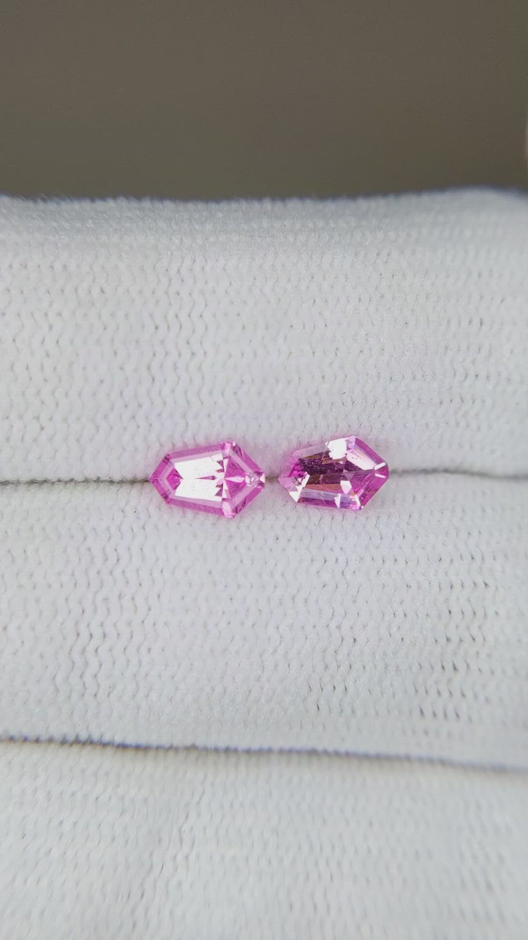 0.73 Ct.Tw.Total Carat Weight Pink Sapphire Pair from Ceylon (Sri Lanka) Size Video