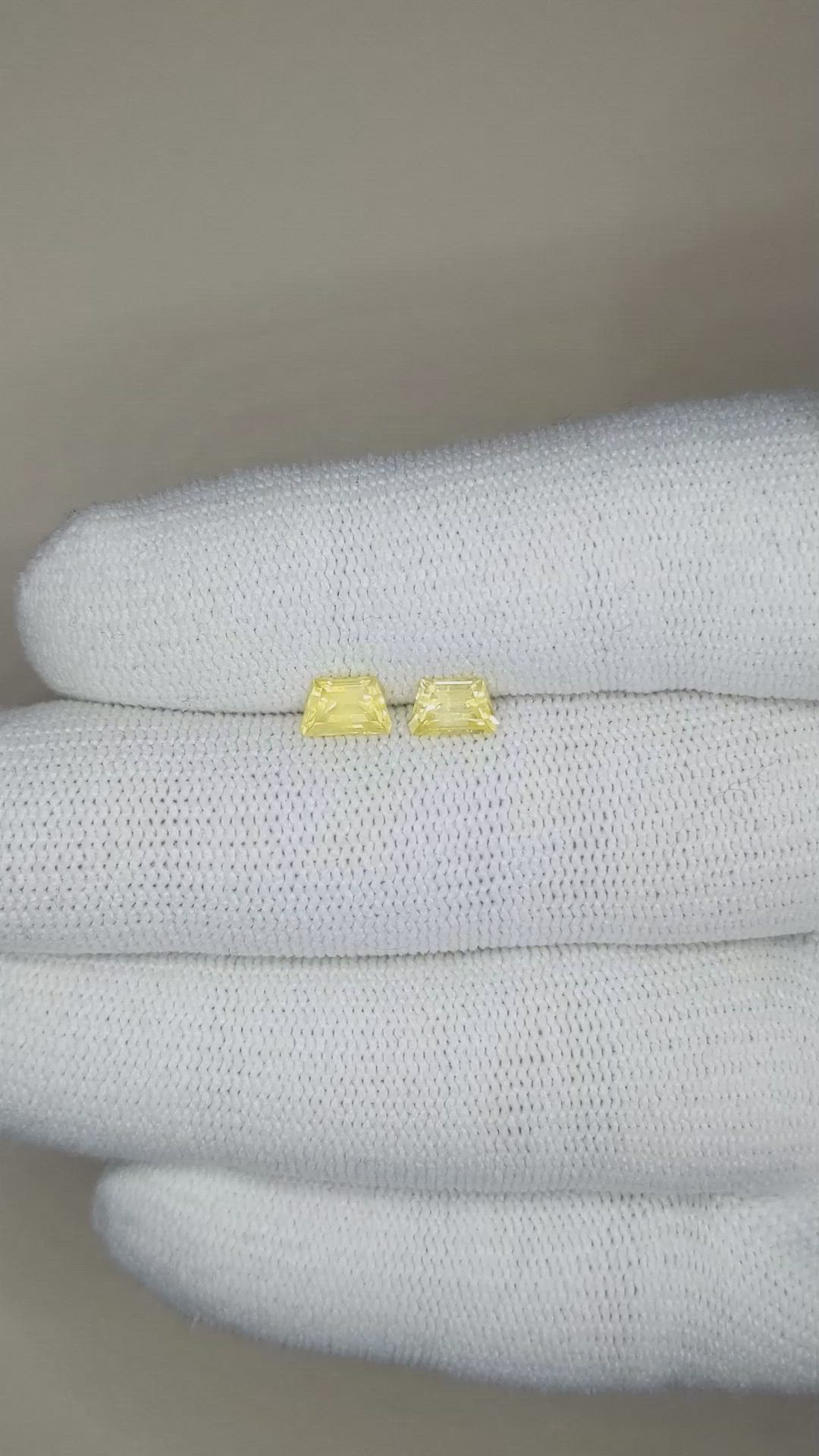 1.13&nbsp;Ct.Tw.Total Carat Weight Yellow Sapphire Pair from Ceylon (Sri Lanka) Size Video