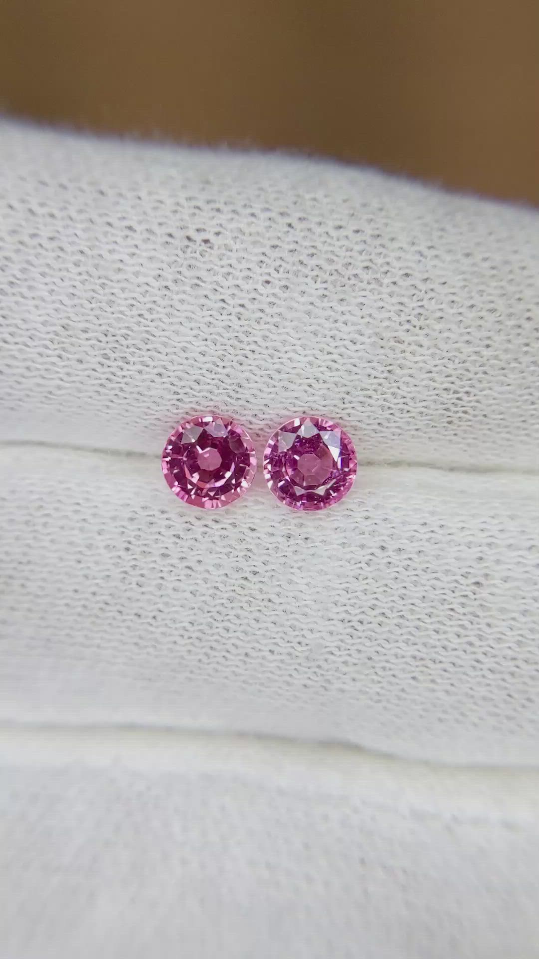 1.43&nbsp;Ct.Tw.Total Carat Weight Pink Sapphire Pair from Ceylon (Sri Lanka) Size Video