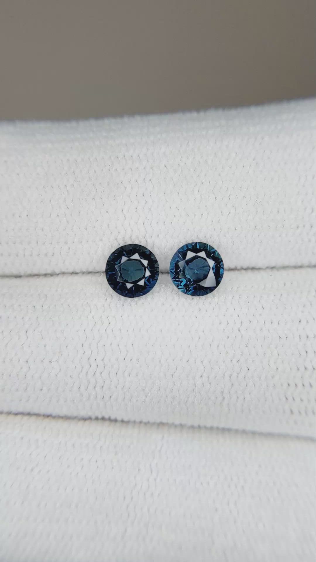 1.24 Ct.Tw.Total Carat Weight Blue Sapphire Pair from Ceylon (Sri Lanka) Size Video