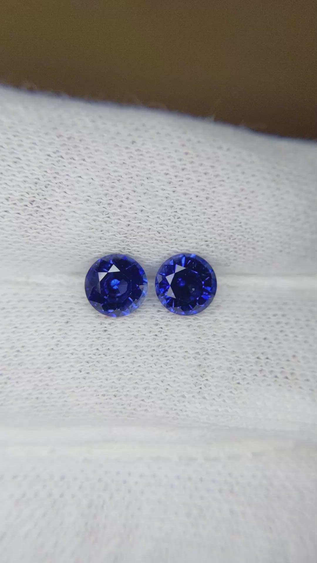 2.28 Ct.Tw.Total Carat Weight Blue Sapphire Pair from Ceylon (Sri Lanka) Size Video