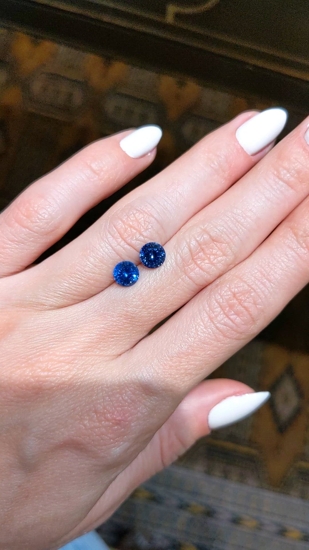 2.28&nbsp;Ct.Tw.Total Carat Weight Blue Sapphire Pair from Ceylon (Sri Lanka) Size Video