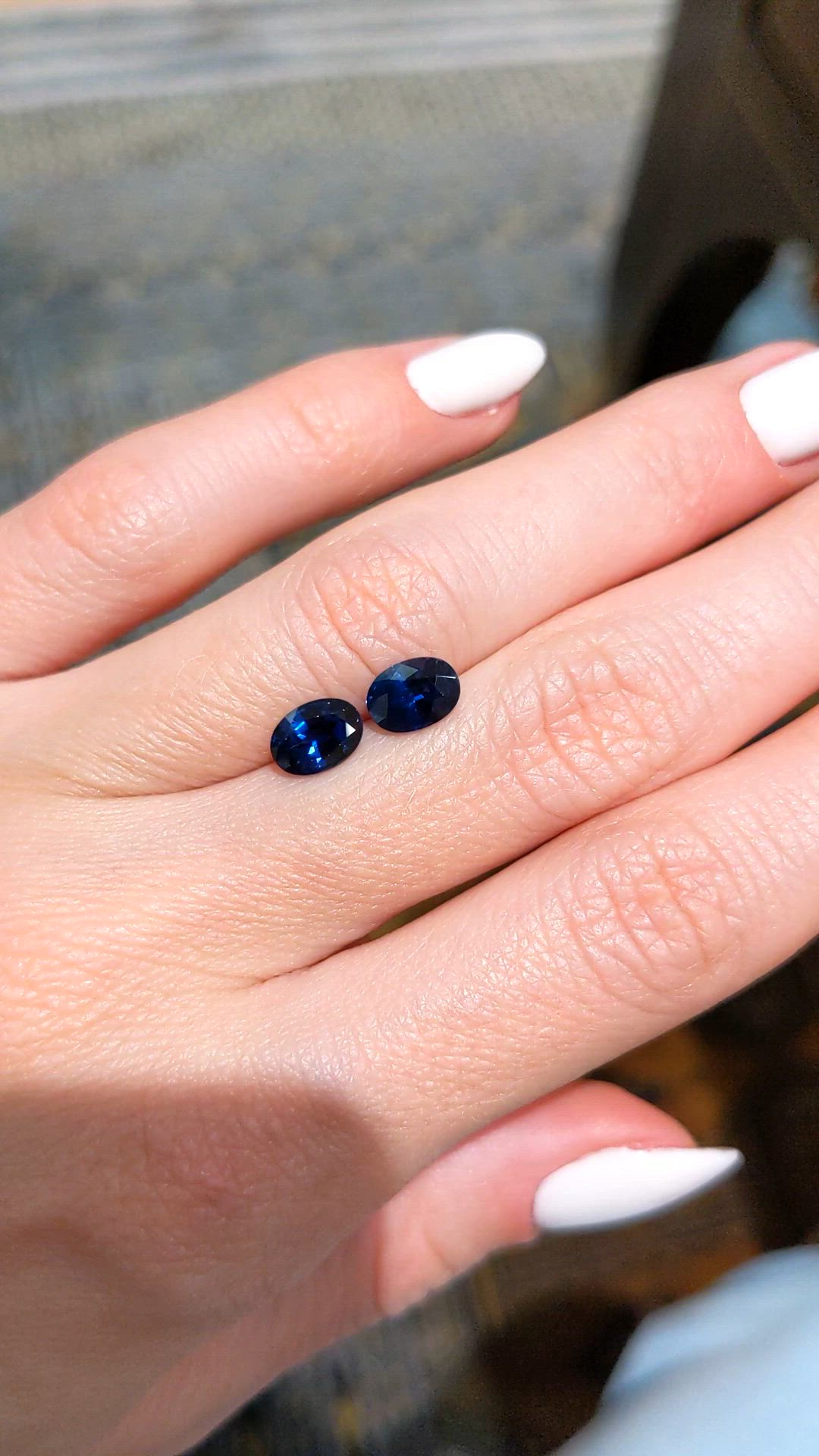 2.45&nbsp;Ct.Tw.Total Carat Weight Blue Sapphire Pair from Ceylon (Sri Lanka) Size Video