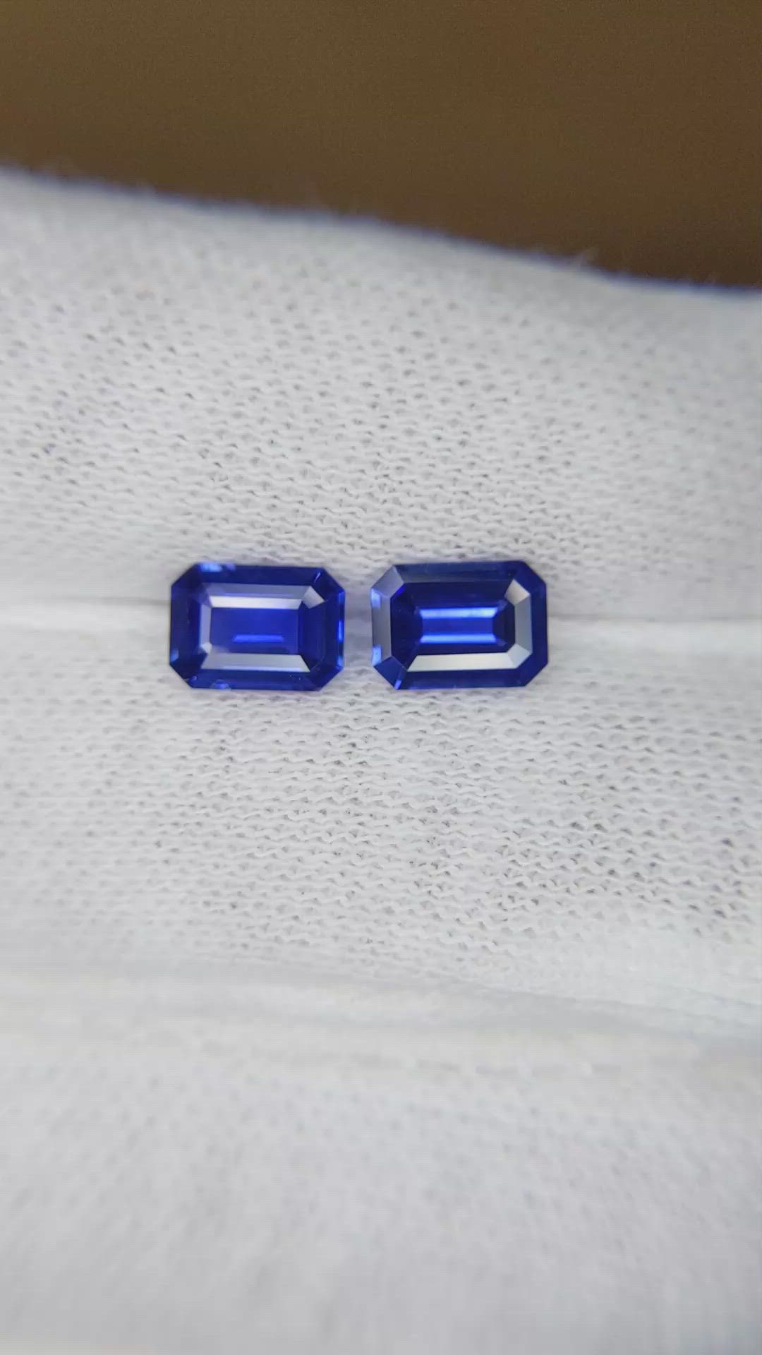 2.06 Ct.Tw.Total Carat Weight Blue Sapphire Pair from Ceylon (Sri Lanka) Size Video