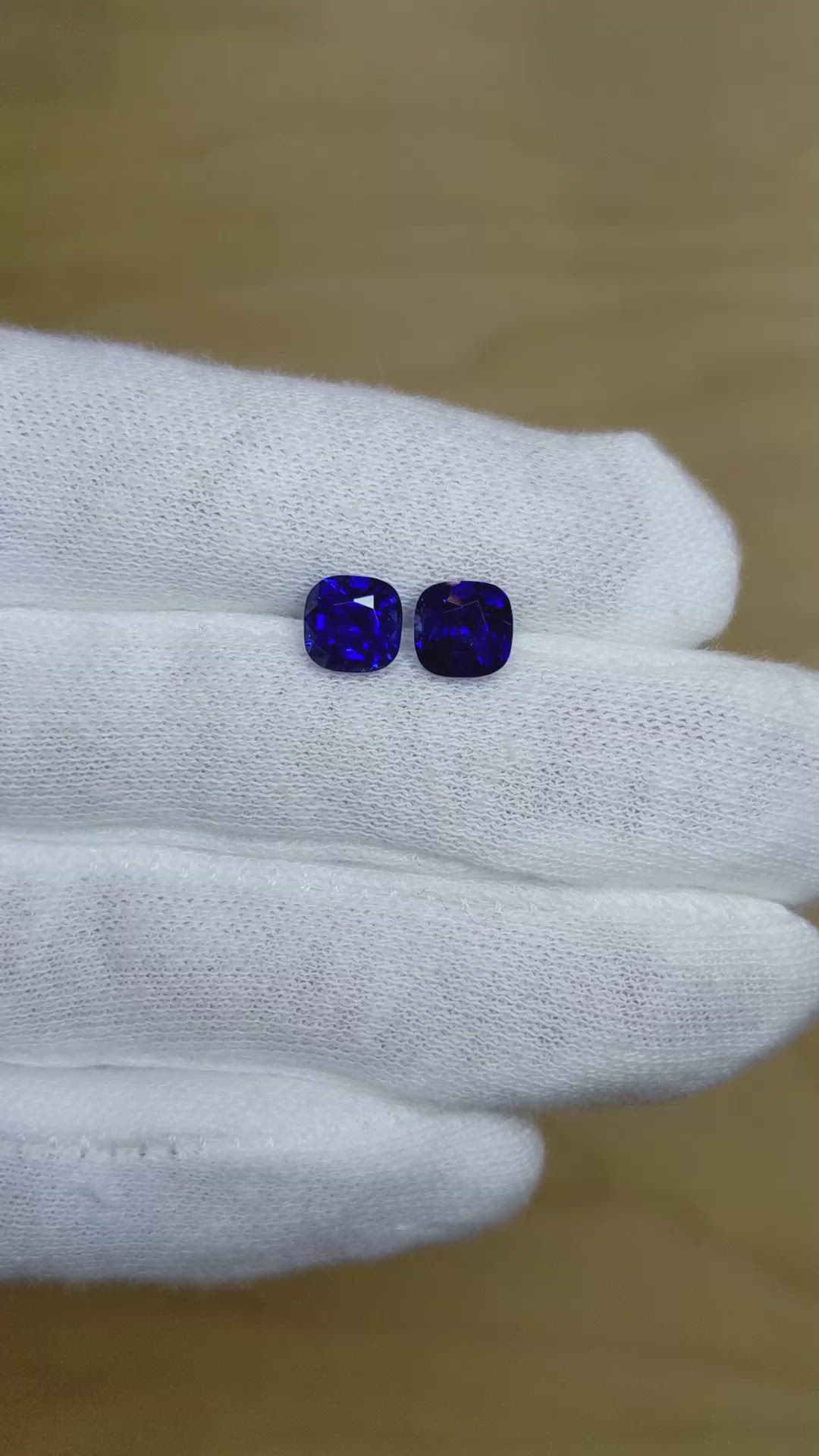 3.38&nbsp;Ct.Tw.Total Carat Weight Blue Sapphire Pair from Ceylon (Sri Lanka) Size Video