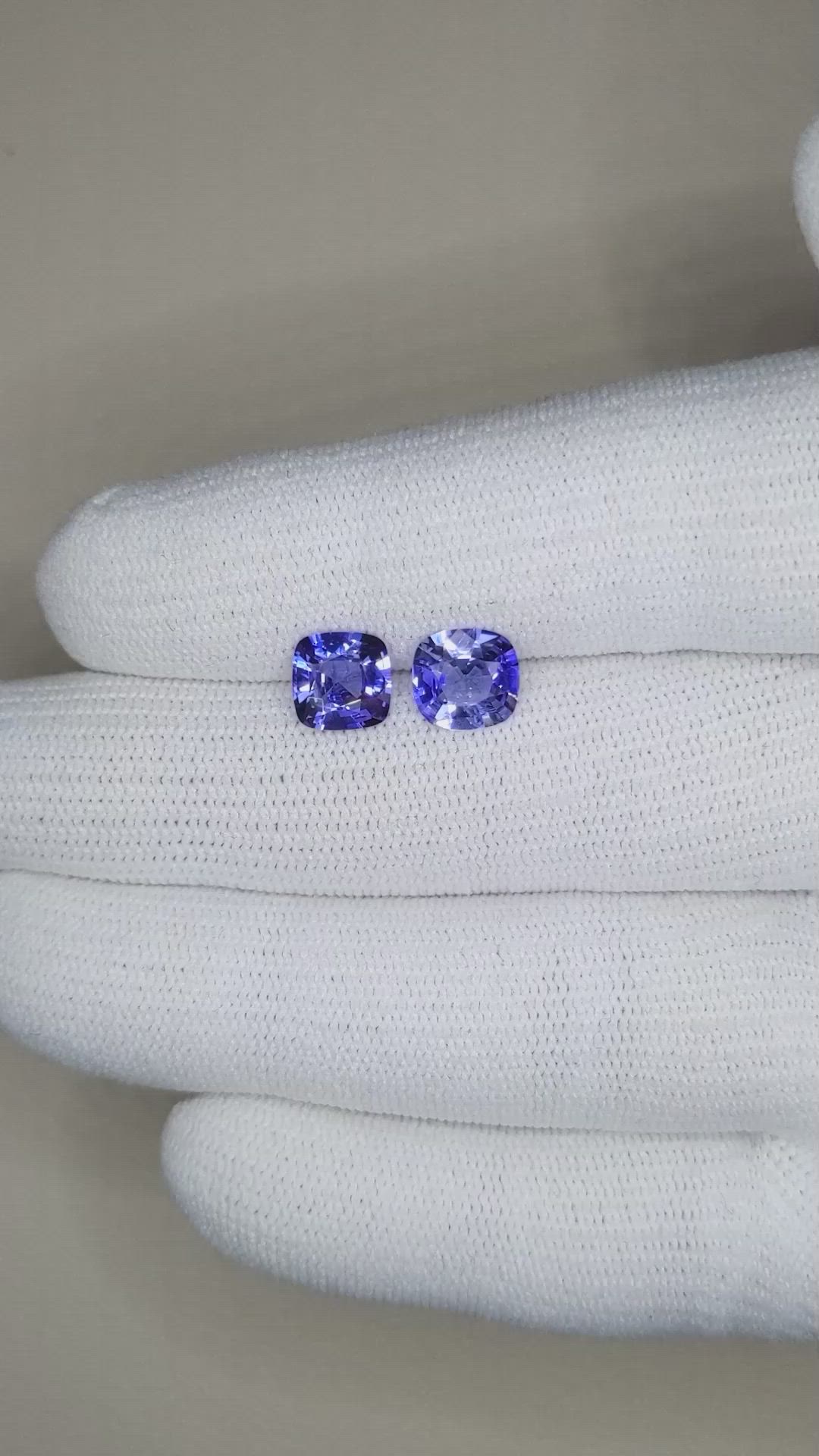 2.86&nbsp;Ct.Tw.Total Carat Weight Blue Sapphire Pair from Madagascar Size Video
