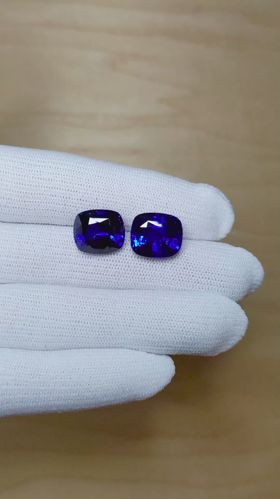 22.16&nbsp;Ct.Tw.Total Carat Weight Blue Sapphire Pair from Ceylon (Sri Lanka) Size Video