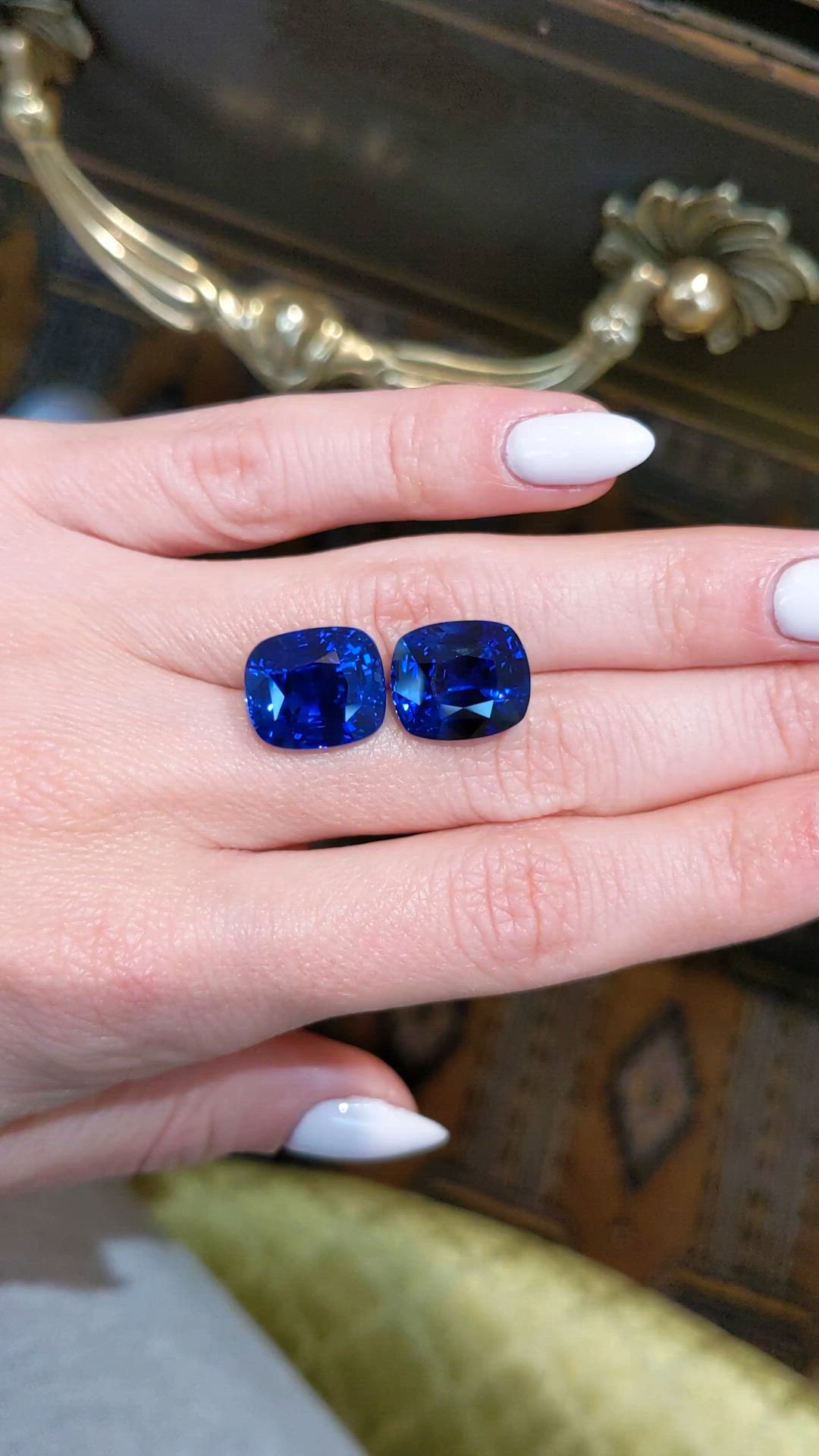 22.16&nbsp;Ct.Tw.Total Carat Weight Blue Sapphire Pair from Ceylon (Sri Lanka) Size Video