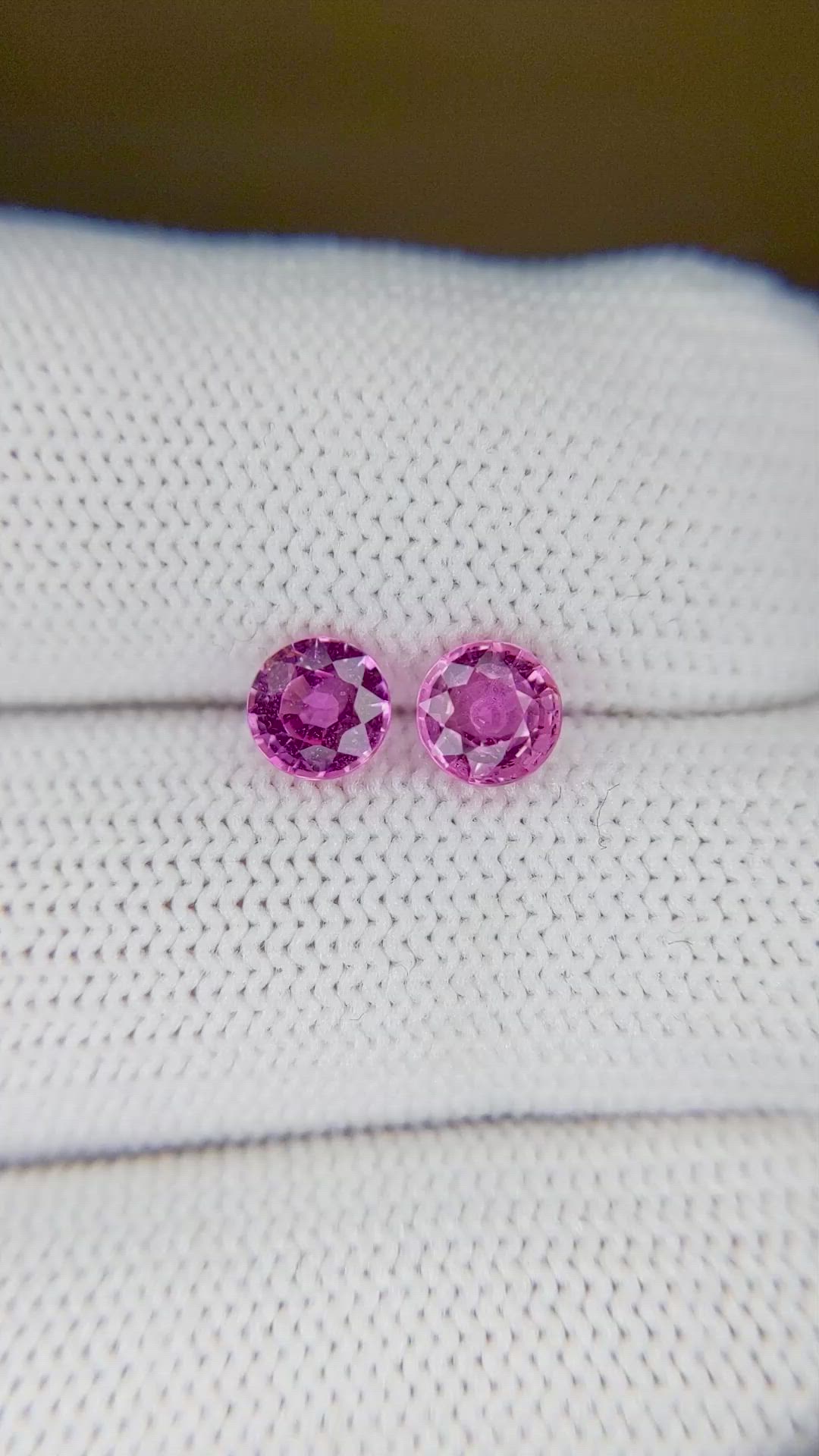 1.43&nbsp;Ct.Tw.Total Carat Weight Pink Sapphire Pair from Ceylon (Sri Lanka) Size Video