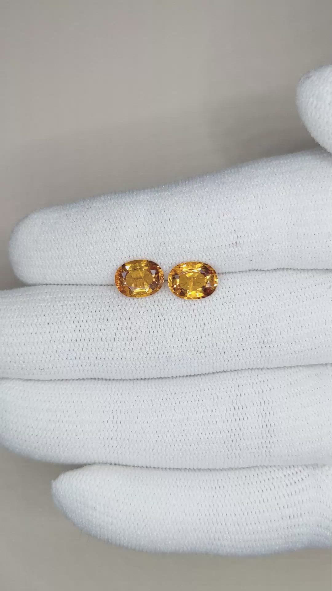 3.22&nbsp;Ct.Tw.Total Carat Weight Yellowish Orange Sapphire Pair from Ceylon (Sri Lanka) Size Video