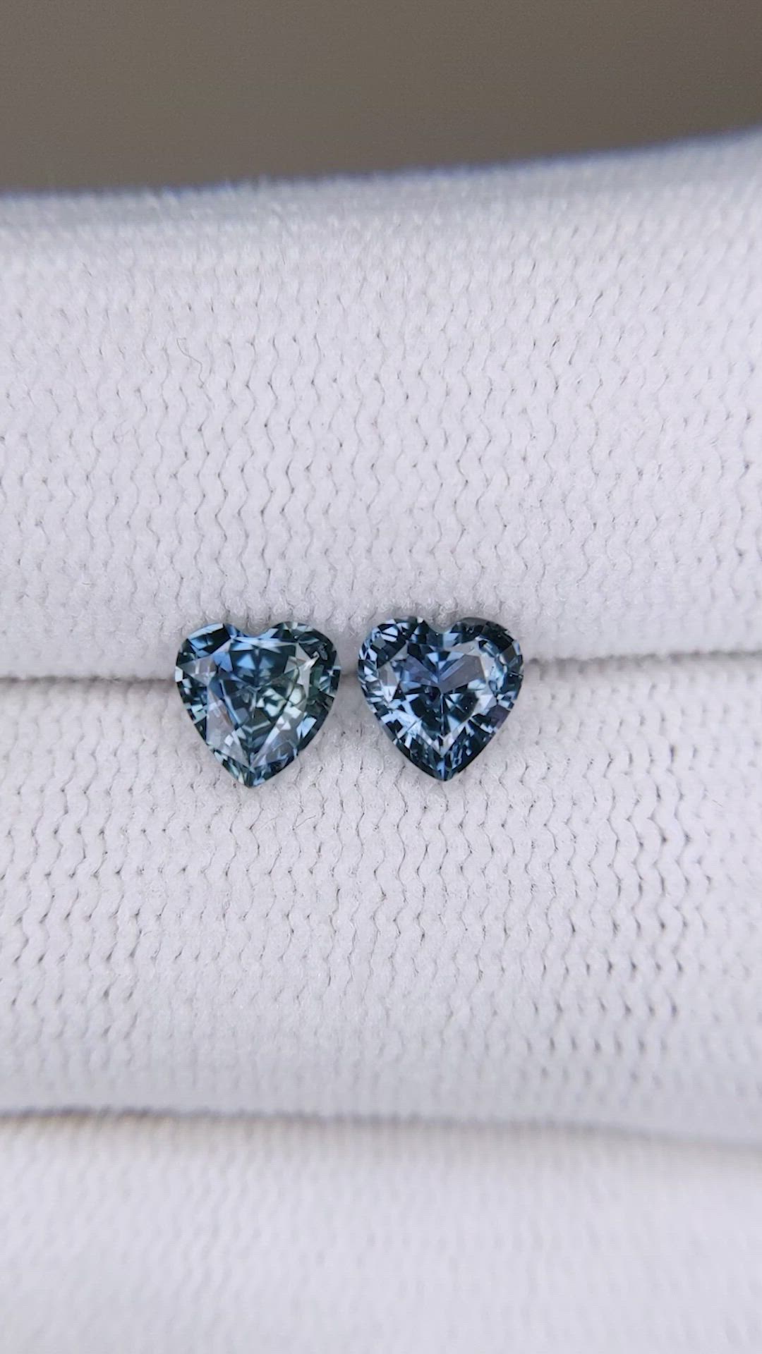 1.04 Ct.Tw.Total Carat Weight Blue Sapphire Pair from Ceylon (Sri Lanka) Size Video