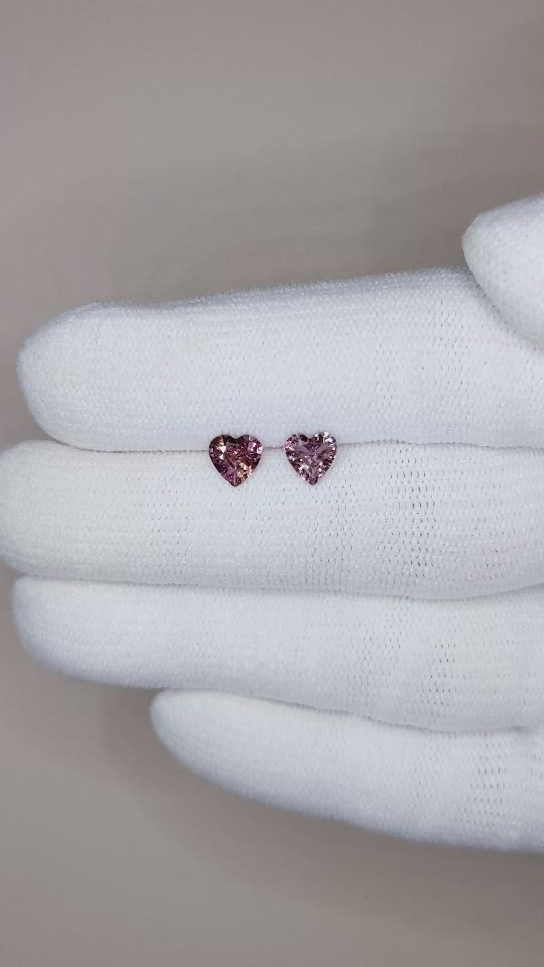 0.84&nbsp;Ct.Tw.Total Carat Weight Reddish Pink Sapphire Pair from Ceylon (Sri Lanka) Size Video