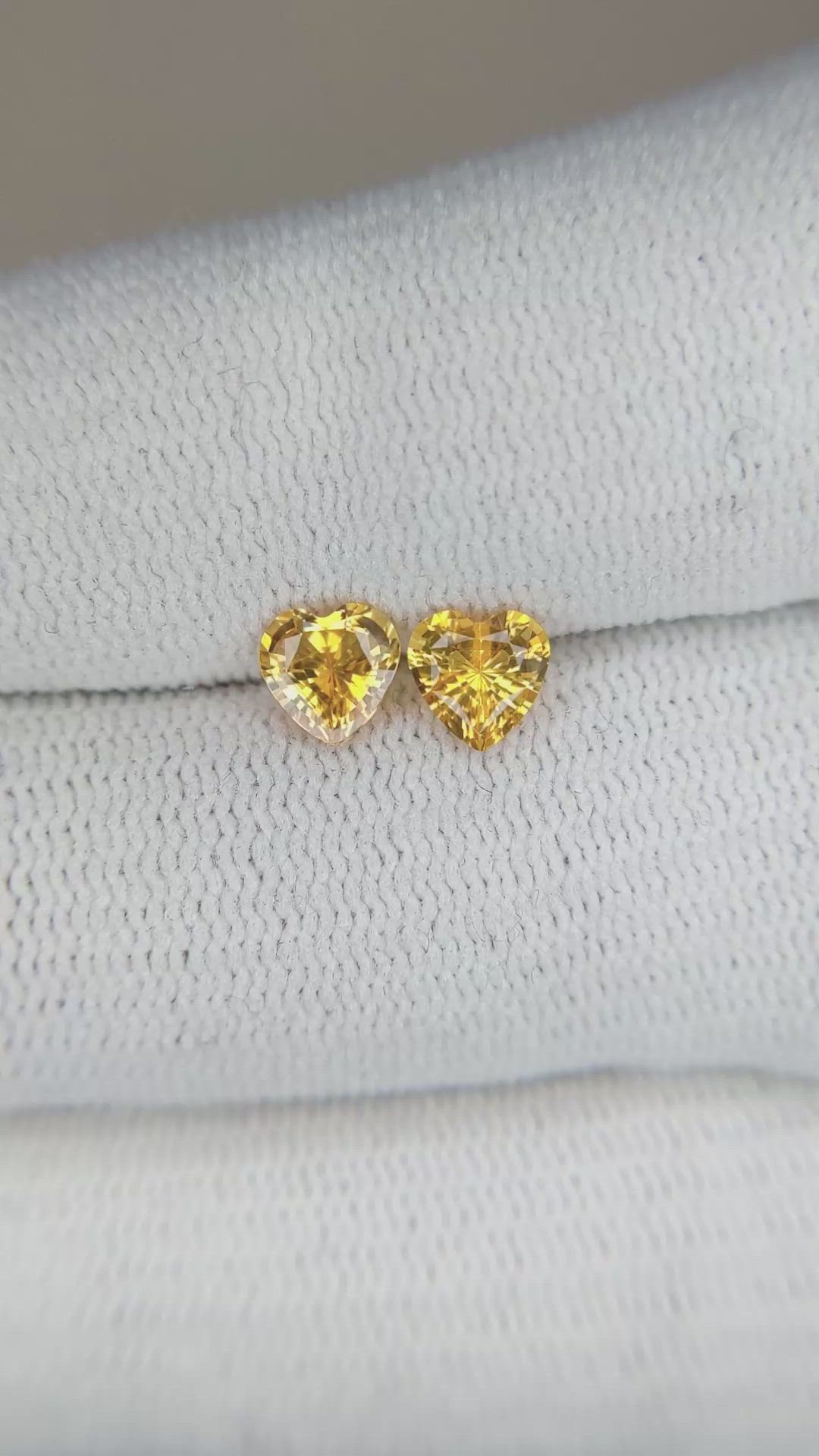 1.03 Ct.Tw.Total Carat Weight Orangish Yellow Sapphire Pair from Ceylon (Sri Lanka) Size Video