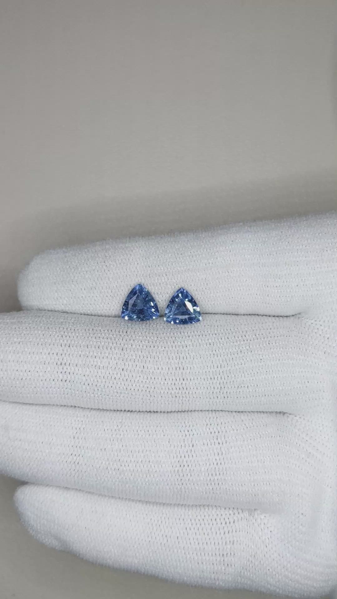 2.26&nbsp;Ct.Tw.Total Carat Weight Blue Sapphire Pair from Ceylon (Sri Lanka) Size Video