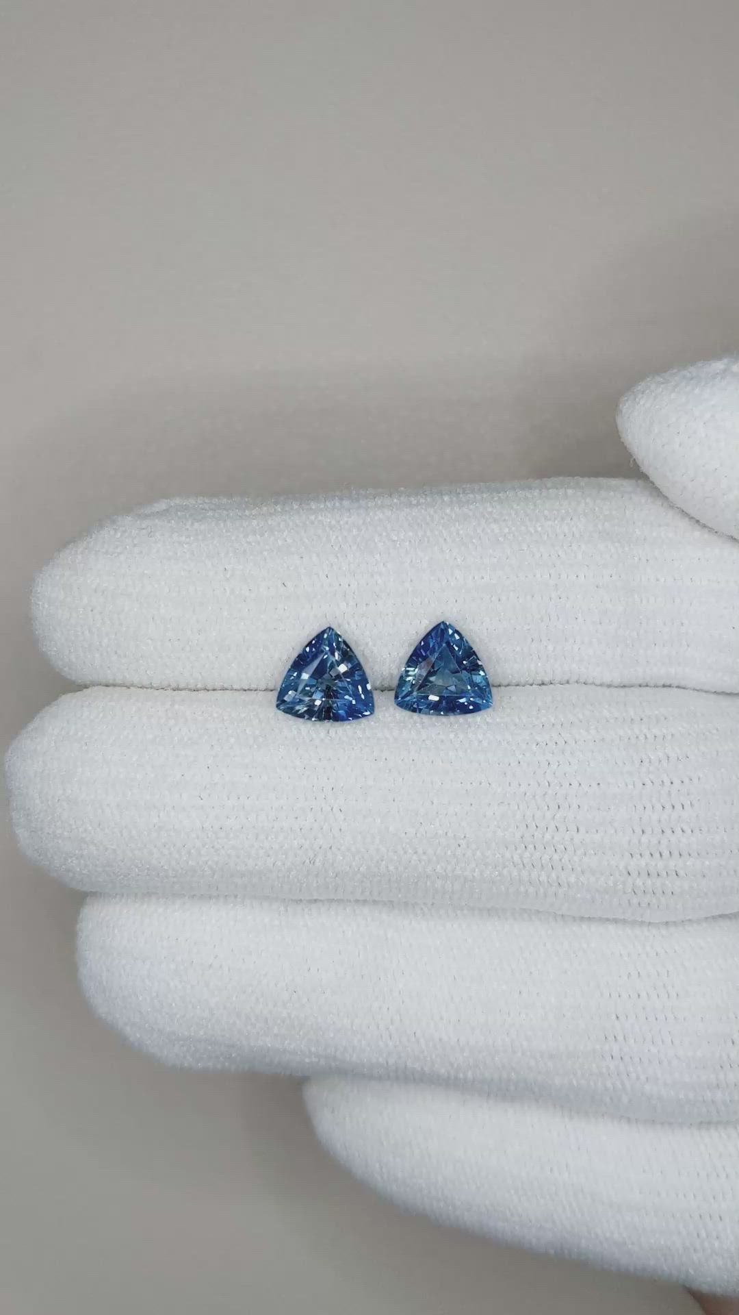 2.52 Ct.Tw.Total Carat Weight Blue Sapphire Pair from Ceylon (Sri Lanka) Size Video