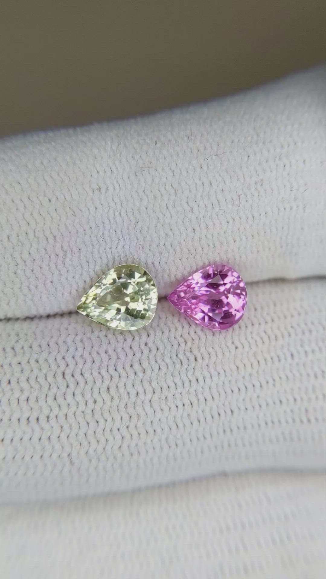 2.55 Ct.Tw.Total Carat Weight Green Sapphire Pair from Ceylon (Sri Lanka) Size Video