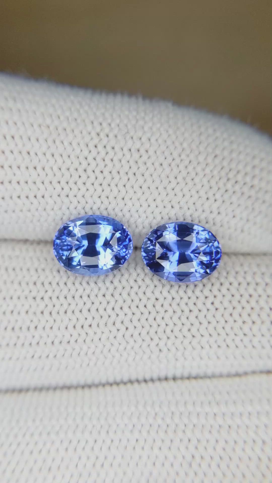 4.56 Ct.Tw.Total Carat Weight Blue Sapphire Pair from Ceylon (Sri Lanka) Size Video