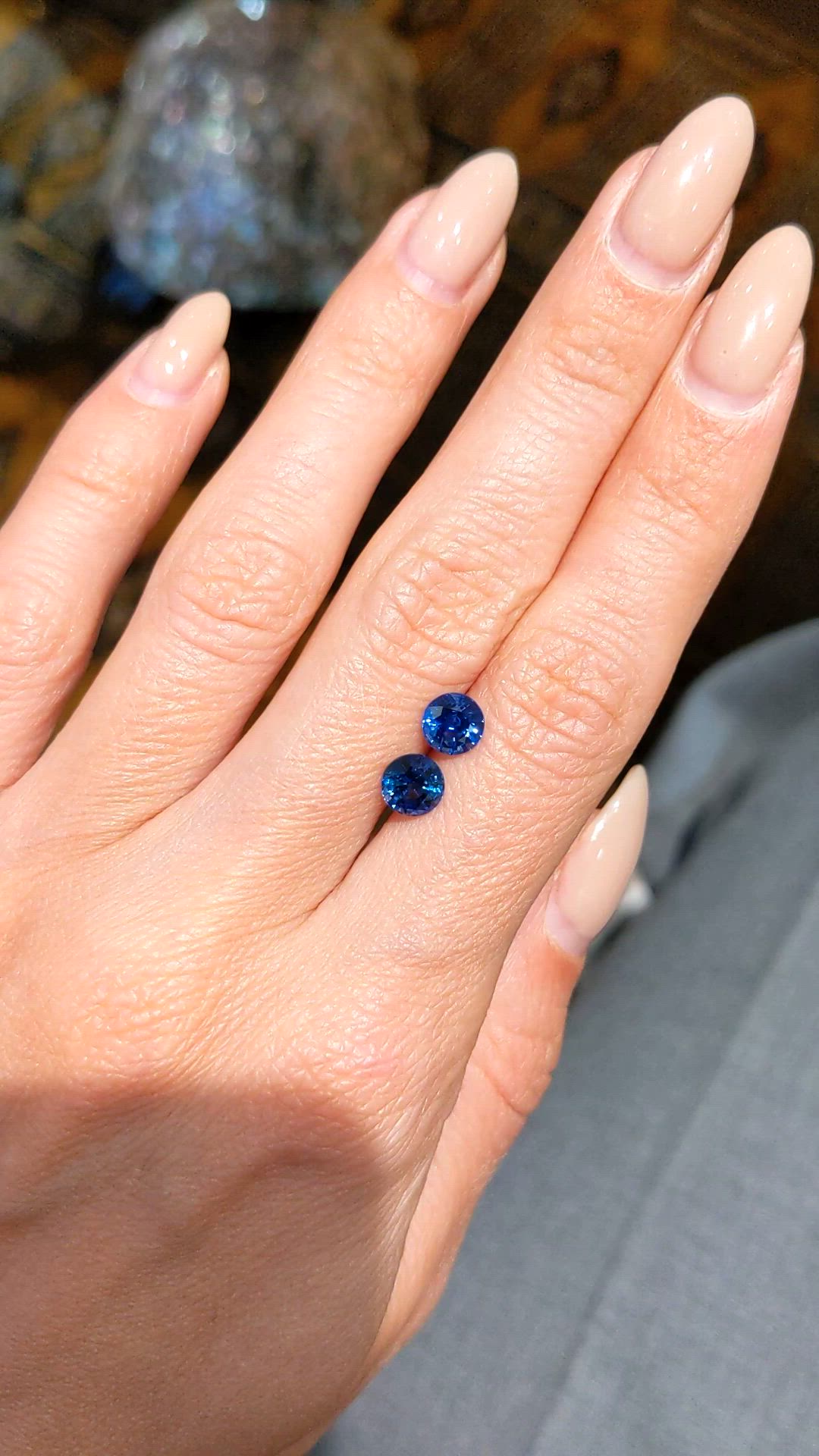 2.11&nbsp;Ct.Tw.Total Carat Weight Blue Sapphire Pair from Ceylon (Sri Lanka) Size Video