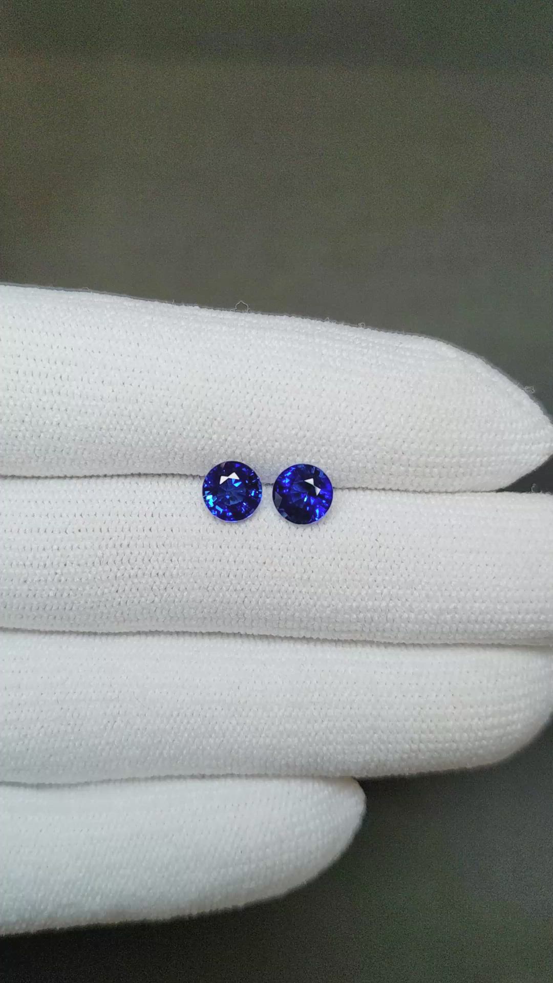 1.98&nbsp;Ct.Tw.Total Carat Weight Blue Sapphire Pair from Ceylon (Sri Lanka) Size Video