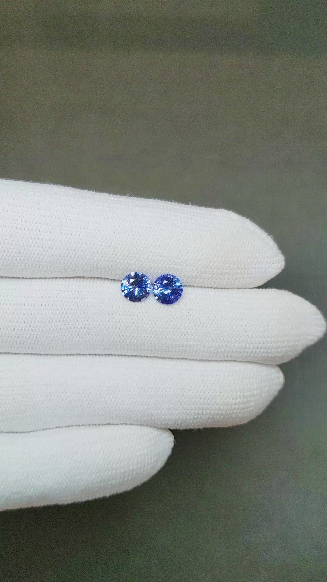 1.74&nbsp;Ct.Tw.Total Carat Weight Blue Sapphire Pair from Ceylon (Sri Lanka) Size Video